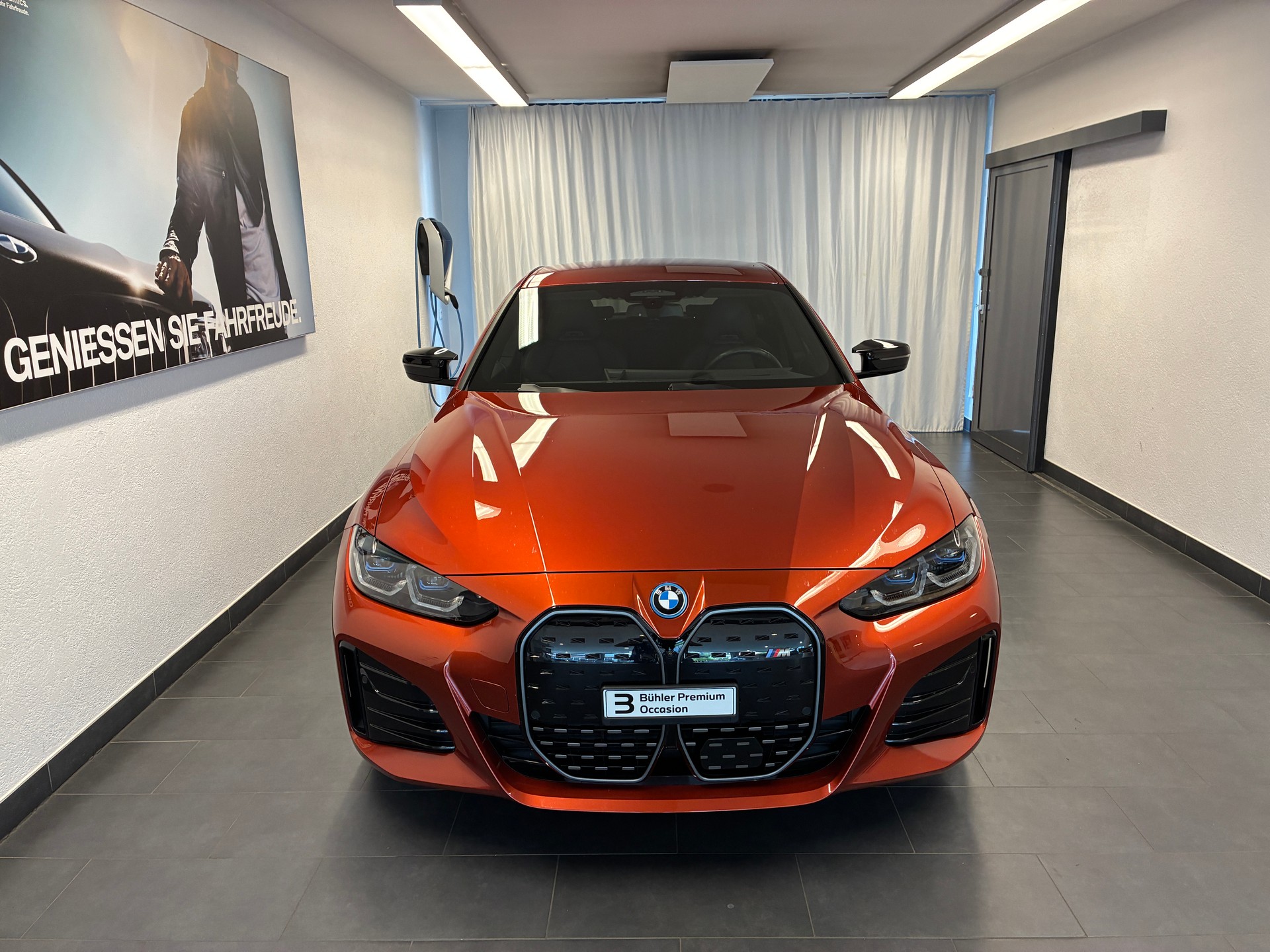 BMW i4 M50 M Sport Pro-showroom-element-1