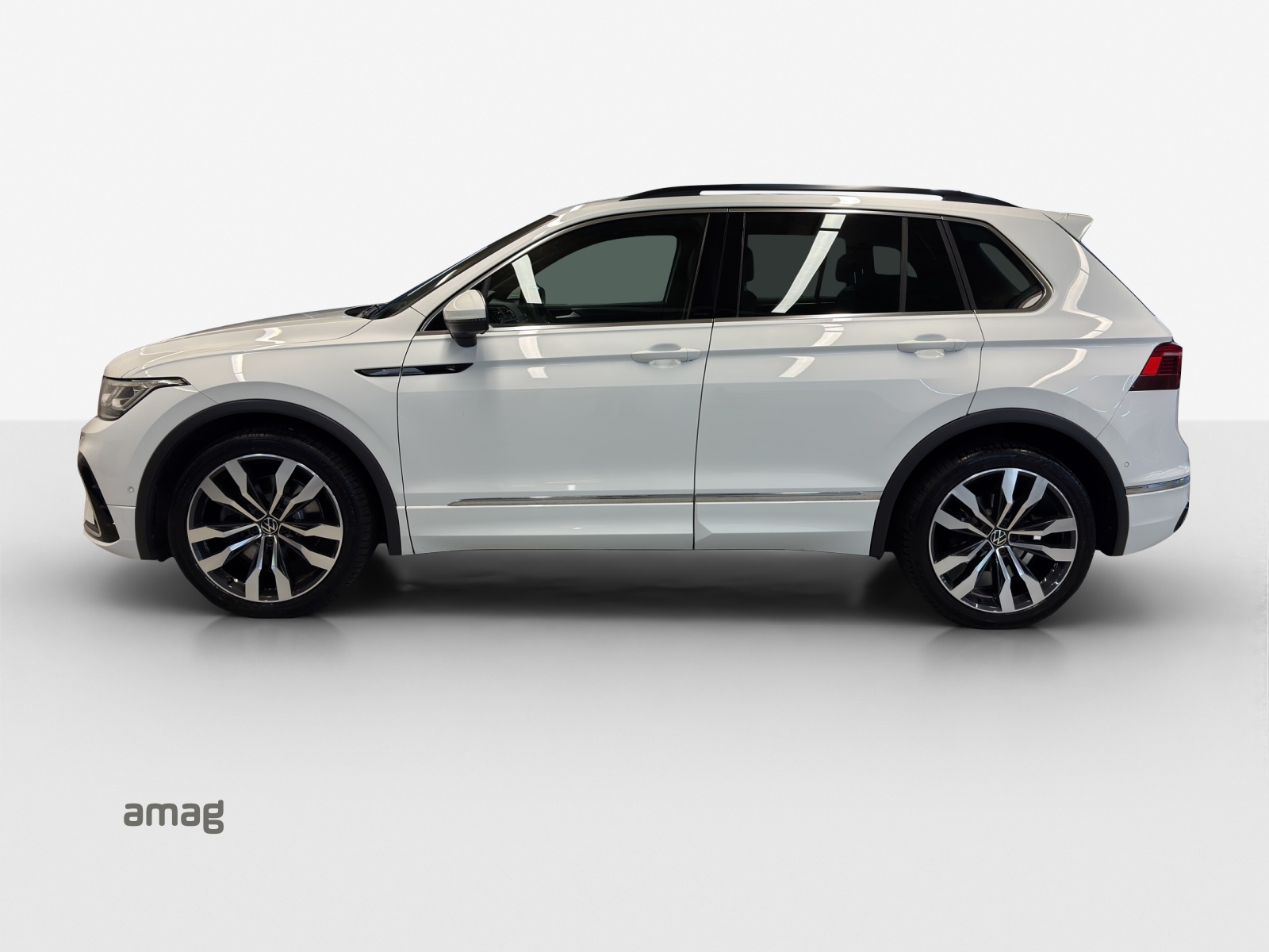 VW Tiguan 2.0 TDI SCR R-Line 4Motion DSG-image-1