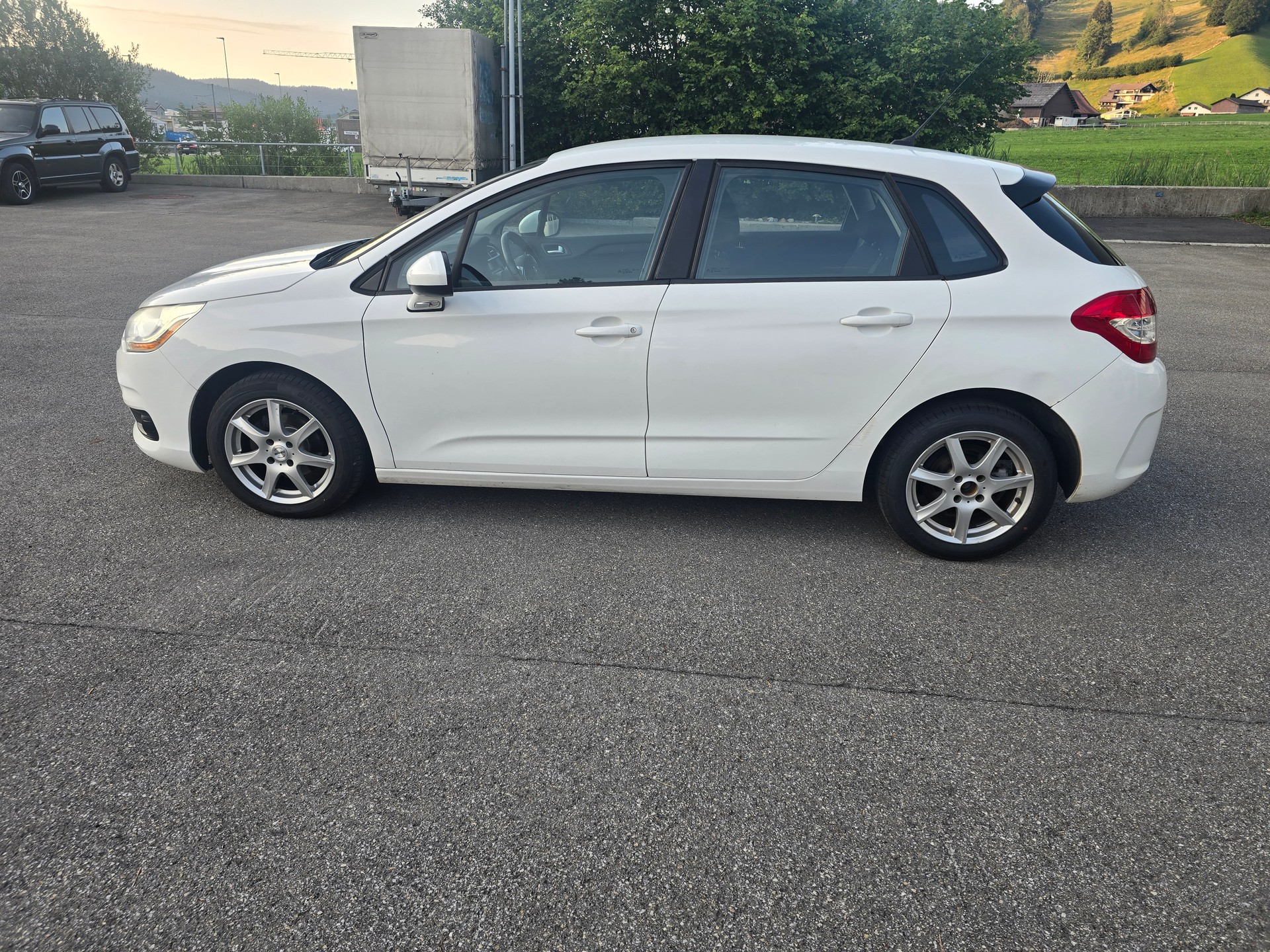 CITROEN C4 Berline 1.4 VTi Attraction-image-7