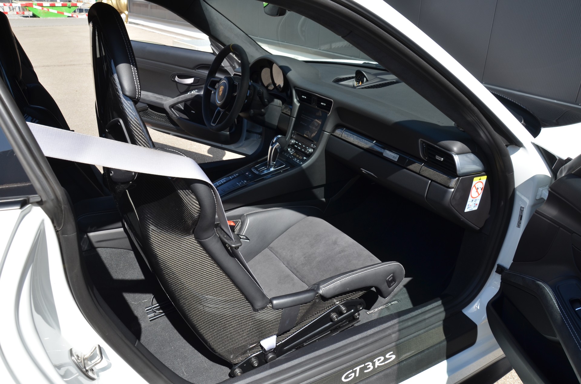PORSCHE 911 GT3 RS PDK-image-14