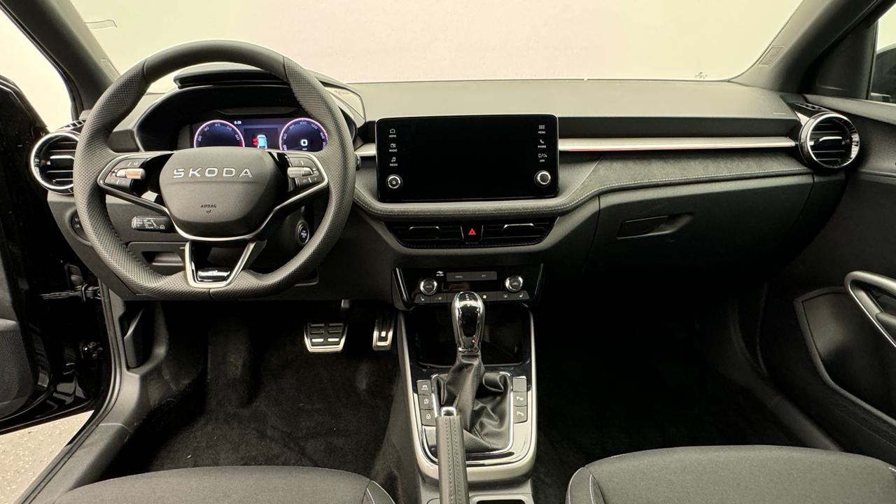 SKODA Fabia 1.5 TSI Monte Carlo DSG-image-5