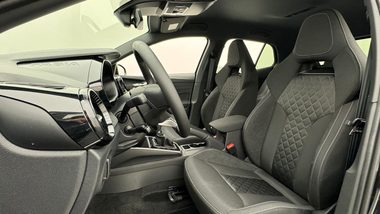 SKODA Fabia 1.5 TSI Monte Carlo DSG-image-4