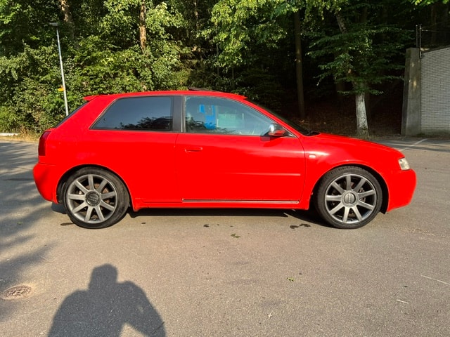 AUDI S3 quattro-image-3