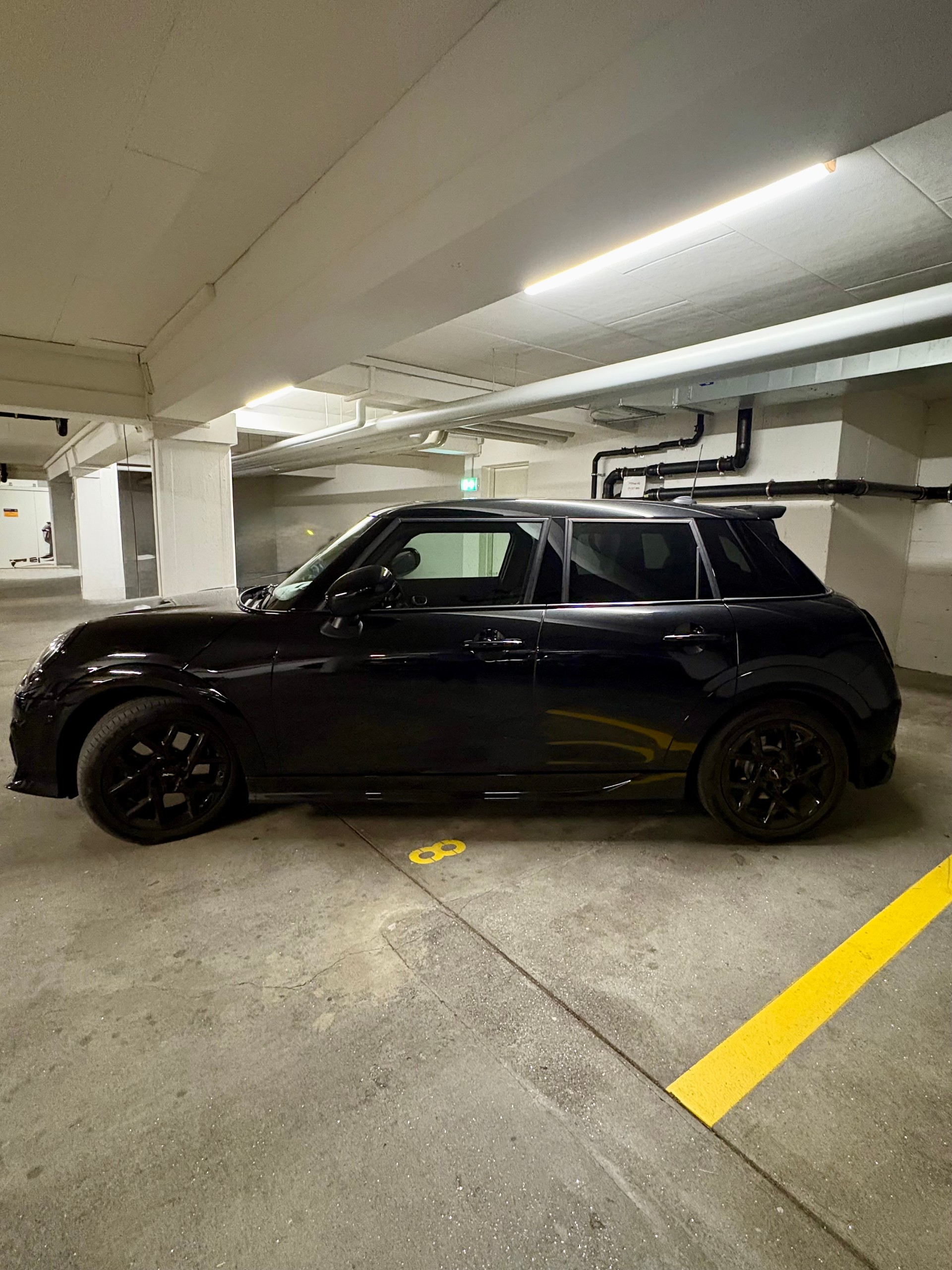 MINI COOPER S JCW Trim 5-Doors-image-6