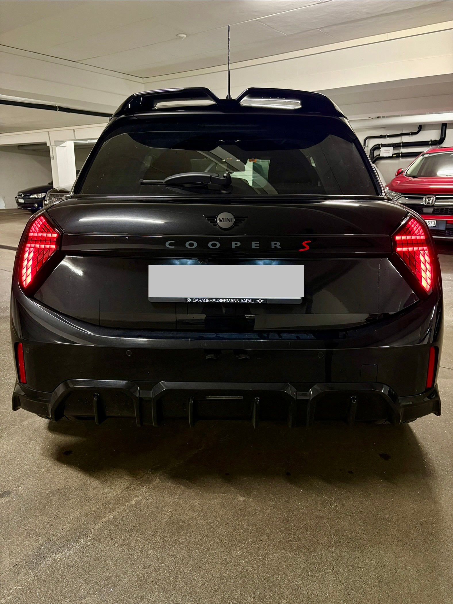 MINI COOPER S JCW Trim 5-Doors-image-8