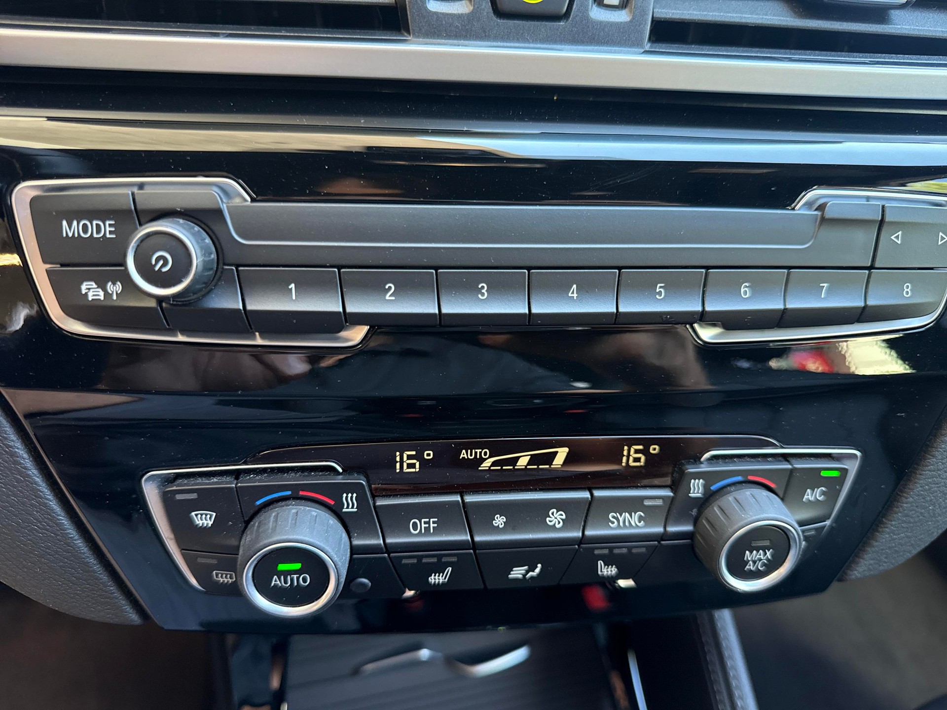 BMW X1 xDrive 25e M Sport-image-16