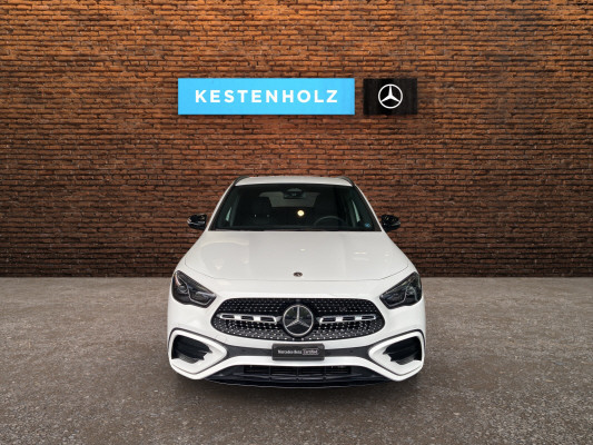 MERCEDES-BENZ GLA 200 7G-DCT-image-4
