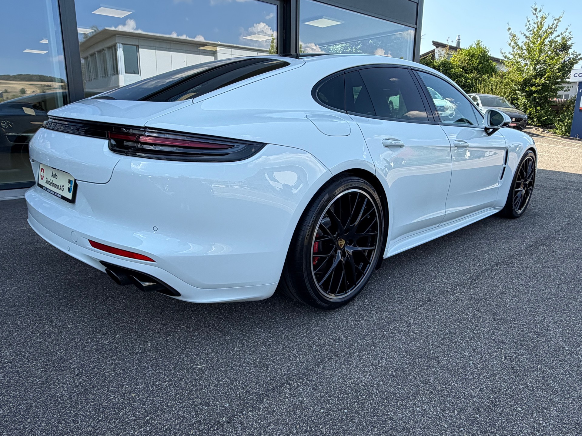 PORSCHE Panamera 4.0 V8 Turbo-image-1