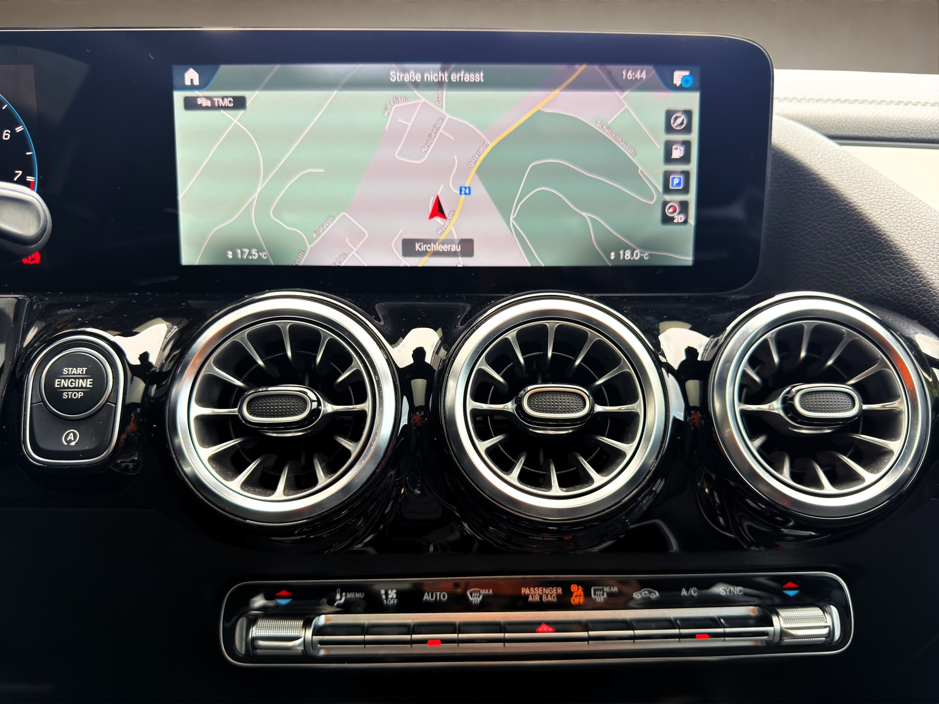 MERCEDES-BENZ GLA❗45 S AMG❗4Matic+ 8G-Speedshift DCT ✅CH-Fahrzeug & VOLL-AUSSTATTUNG✅-image-10