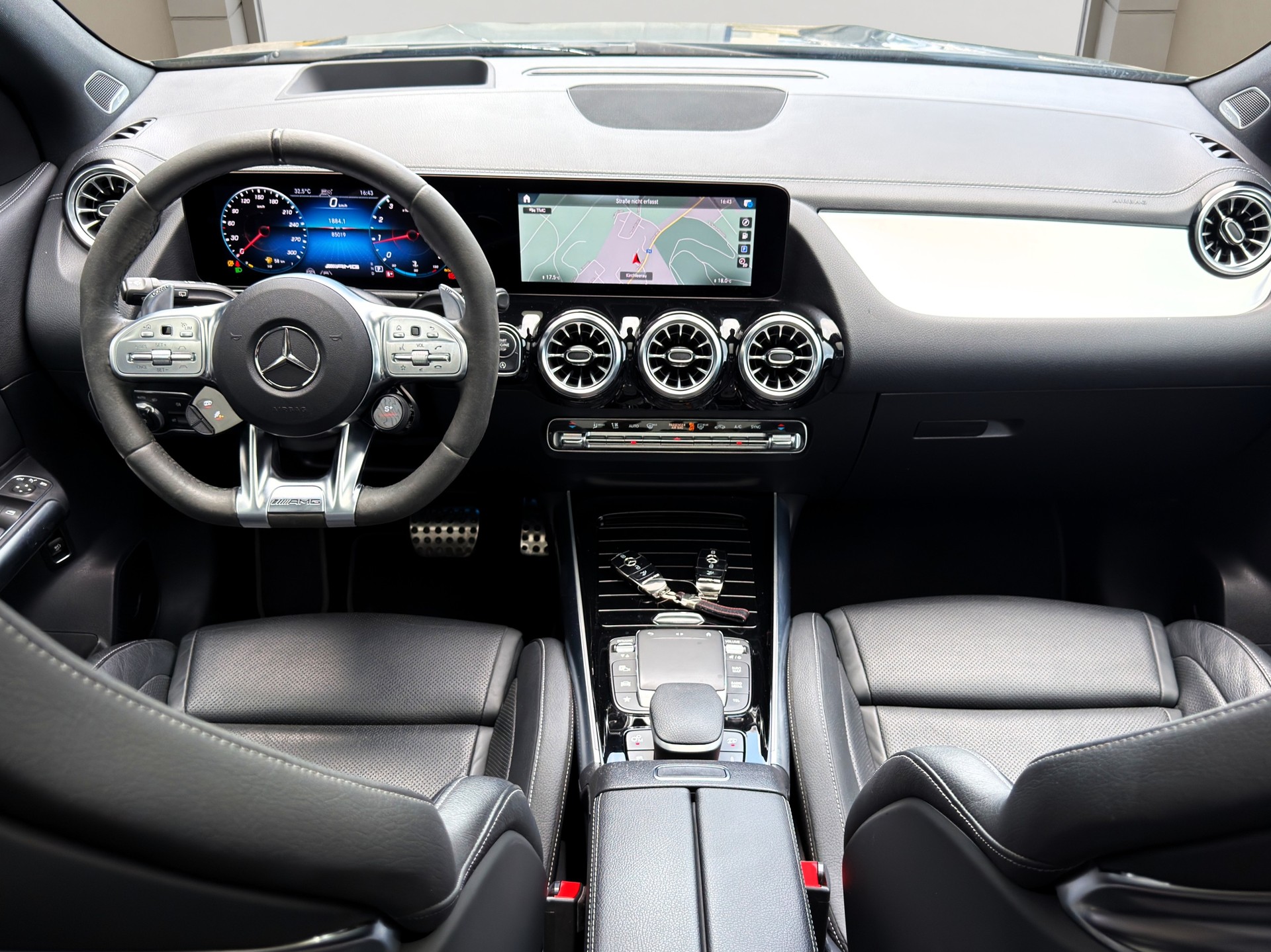 MERCEDES-BENZ GLA❗45 S AMG❗4Matic+ 8G-Speedshift DCT ✅CH-Fahrzeug & VOLL-AUSSTATTUNG✅-image-7