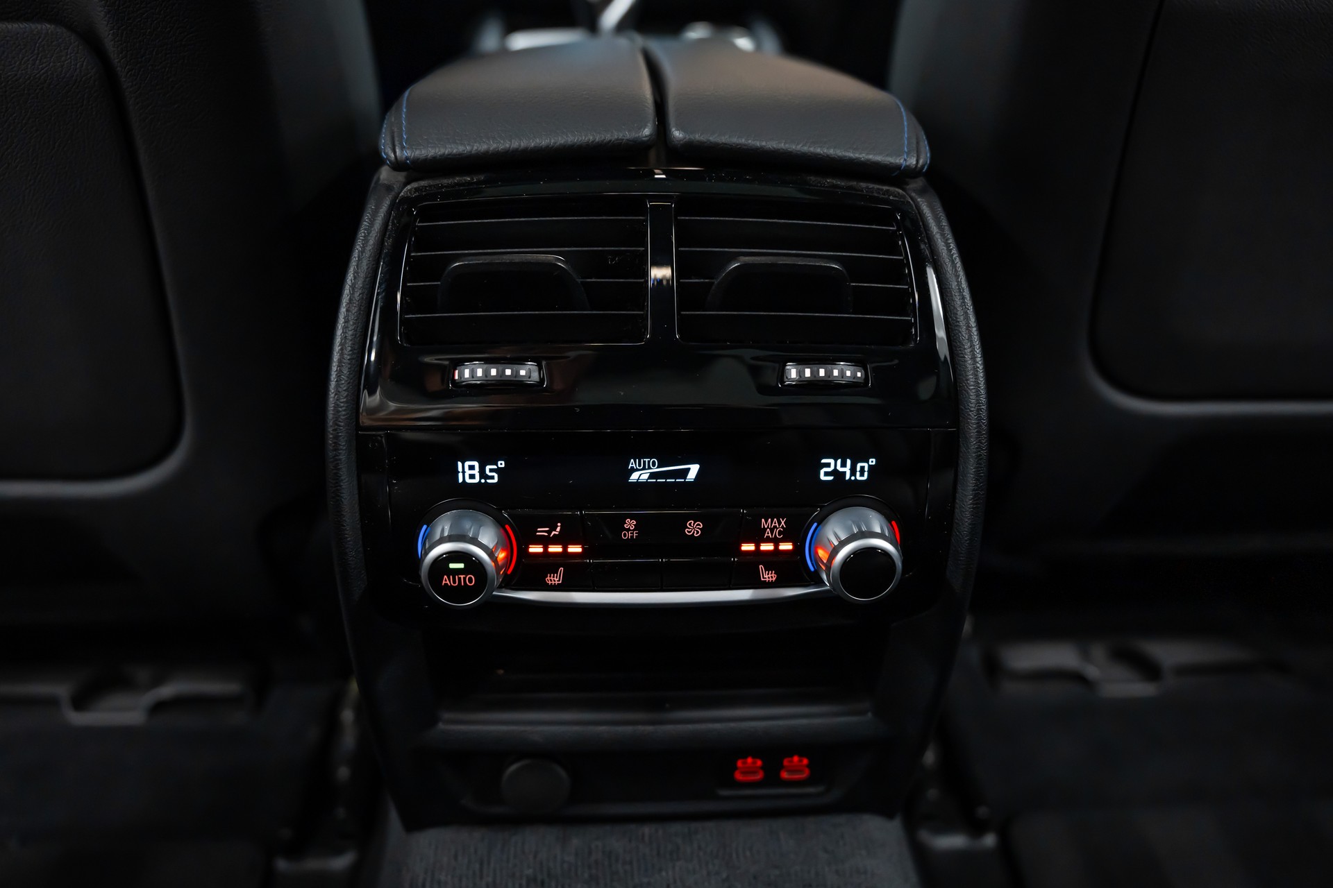 BMW M550i xDrive M Sport Pro Steptronic *M-Performance*Facelift*Laser*Head-Up*Panorama*-image-14