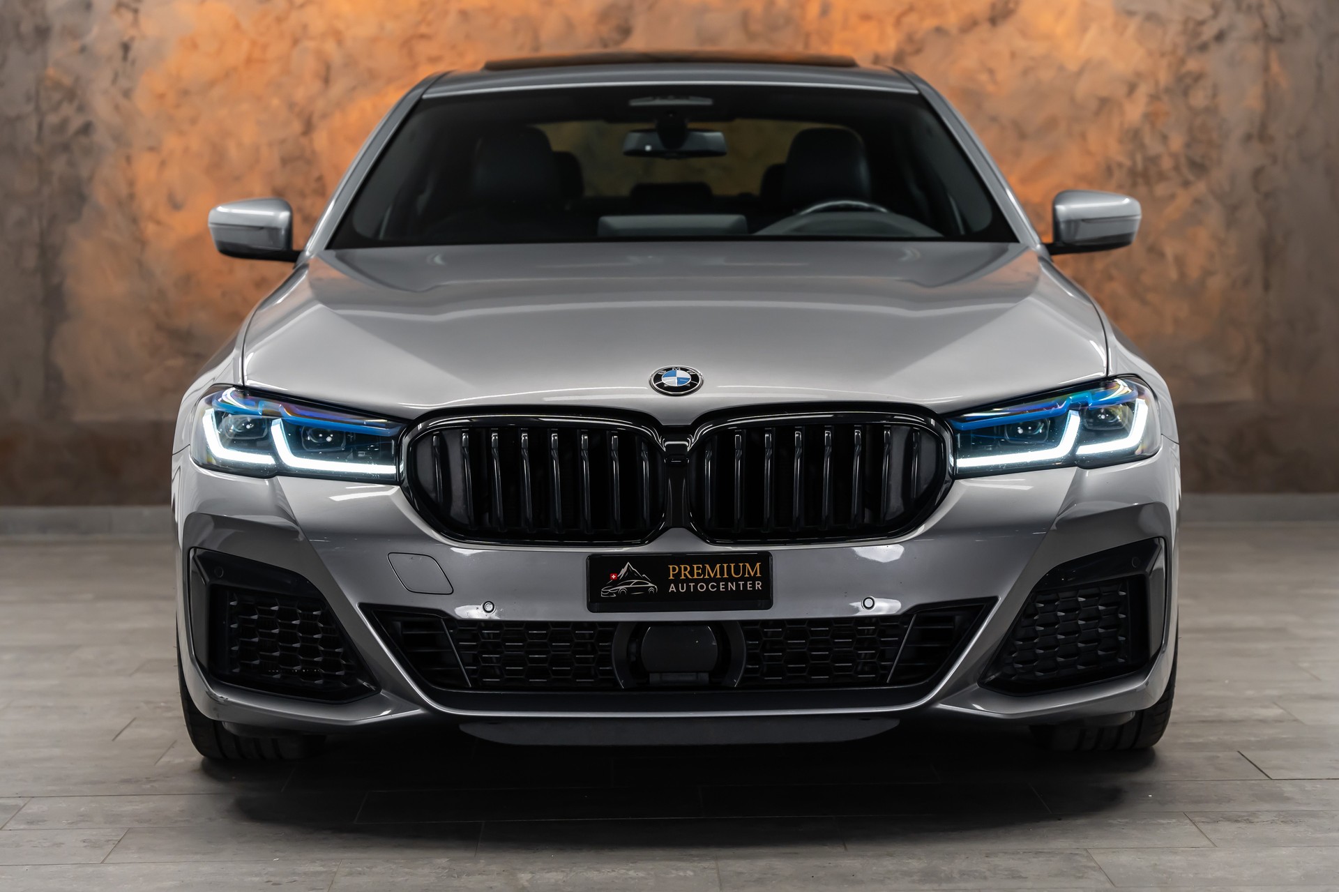 BMW M550i xDrive M Sport Pro Steptronic *M-Performance*Facelift*Laser*Head-Up*Panorama*-showroom-element-3
