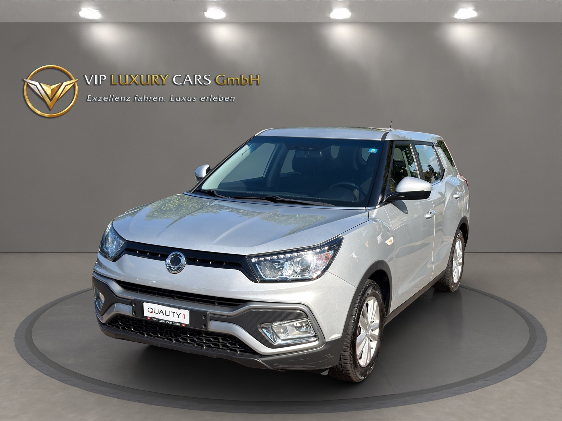KGM-SsangYong XLV 1.6 eXDi Crystal 2WD-showroom-element-1