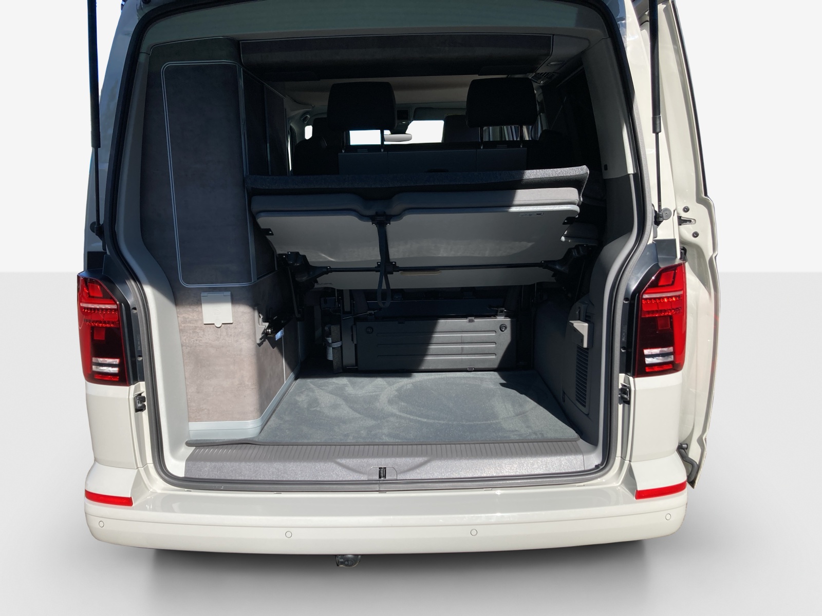 VW T6.1 California 2.0 Bi-TDI Ocean Liberty 4Motion DSG-image-12
