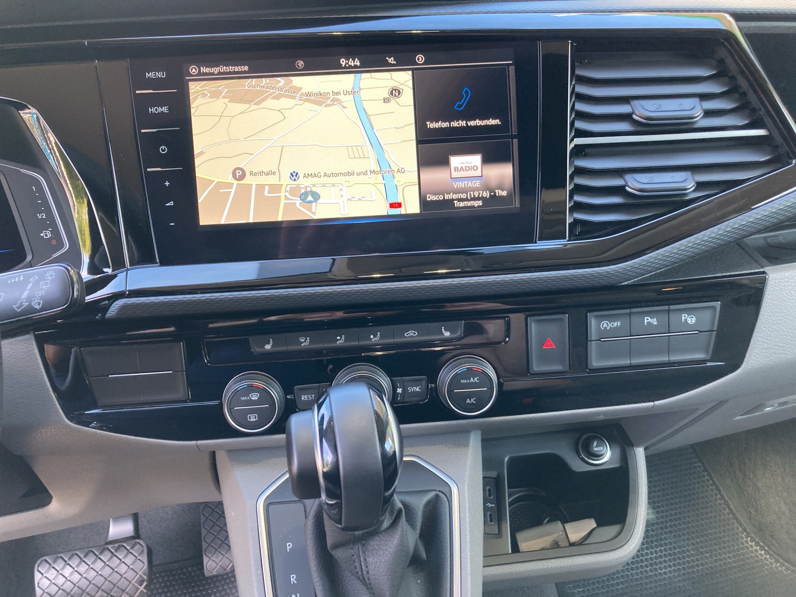 VW T6.1 California 2.0 Bi-TDI Ocean Liberty 4Motion DSG-image-10