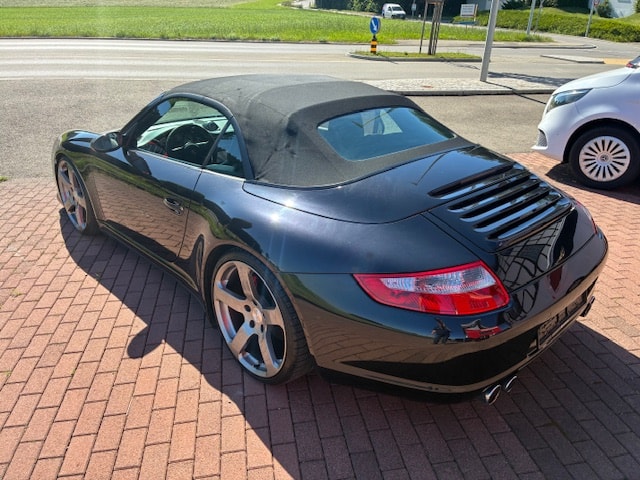 PORSCHE 911 Cabrio Carrera 4S-image-2