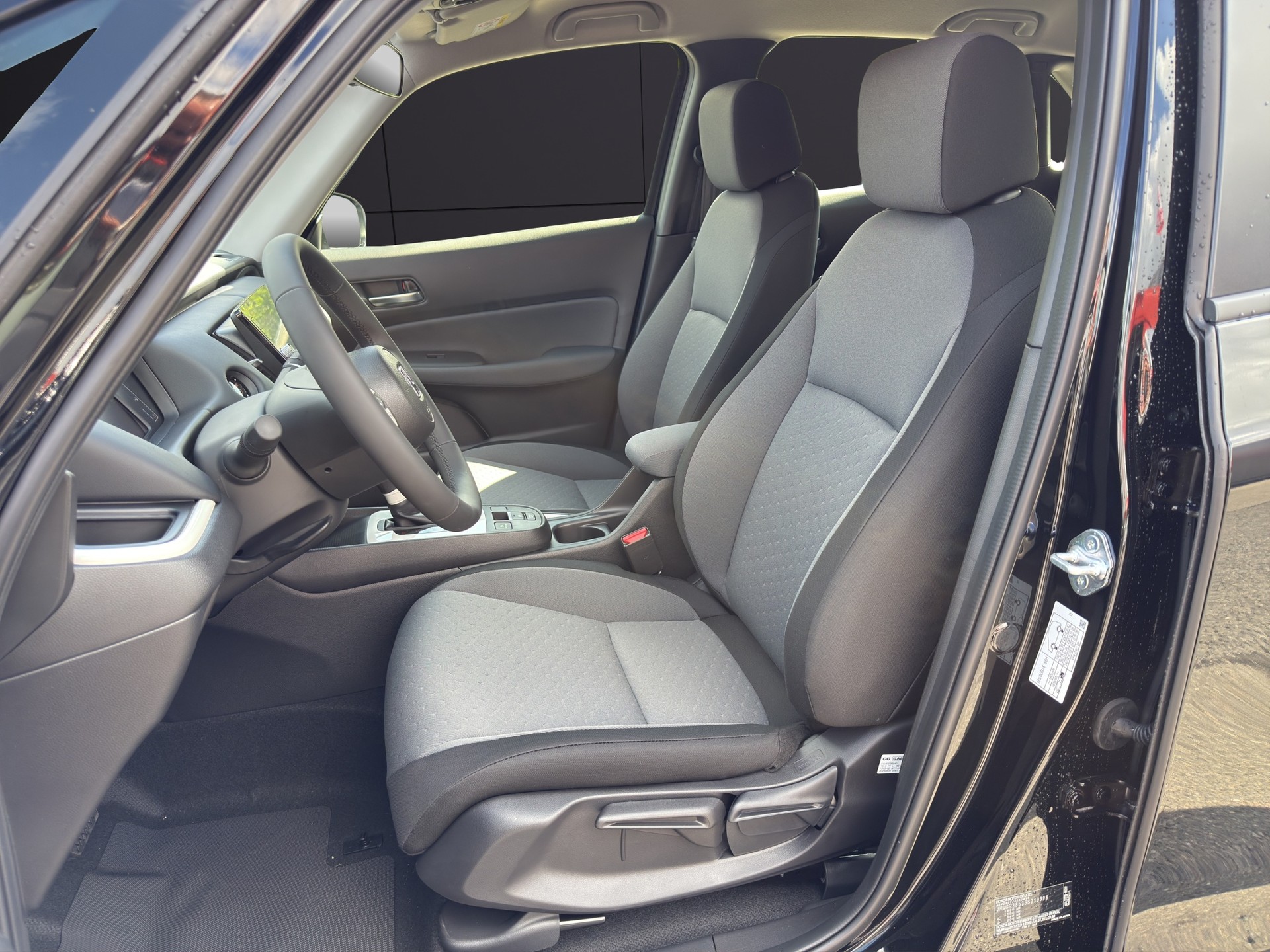HONDA Jazz 1.5i-MMD Elegance E-CVT-image-14