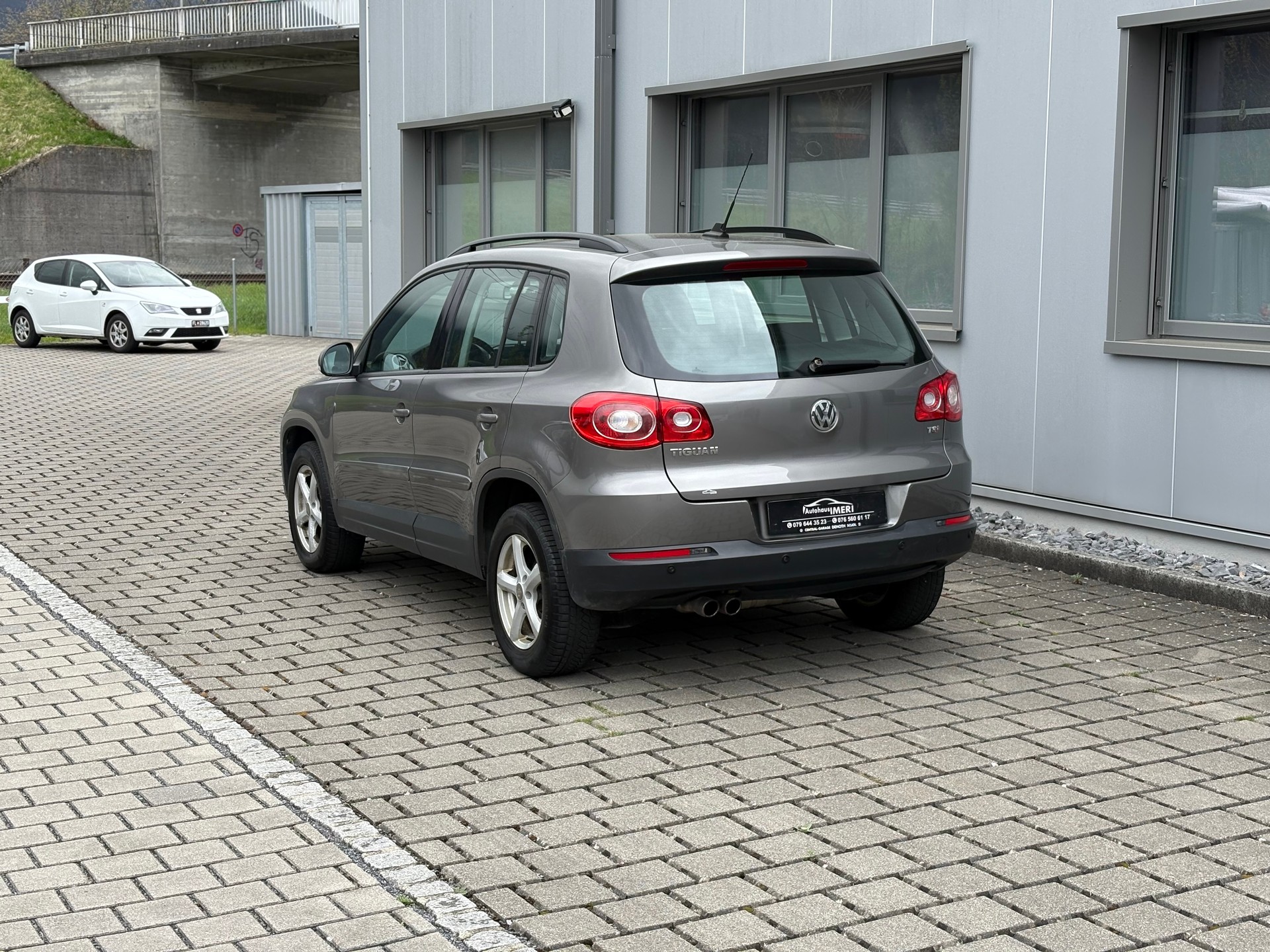 VW Tiguan 2.0 TSI Track&Field 4MOTION-image-5