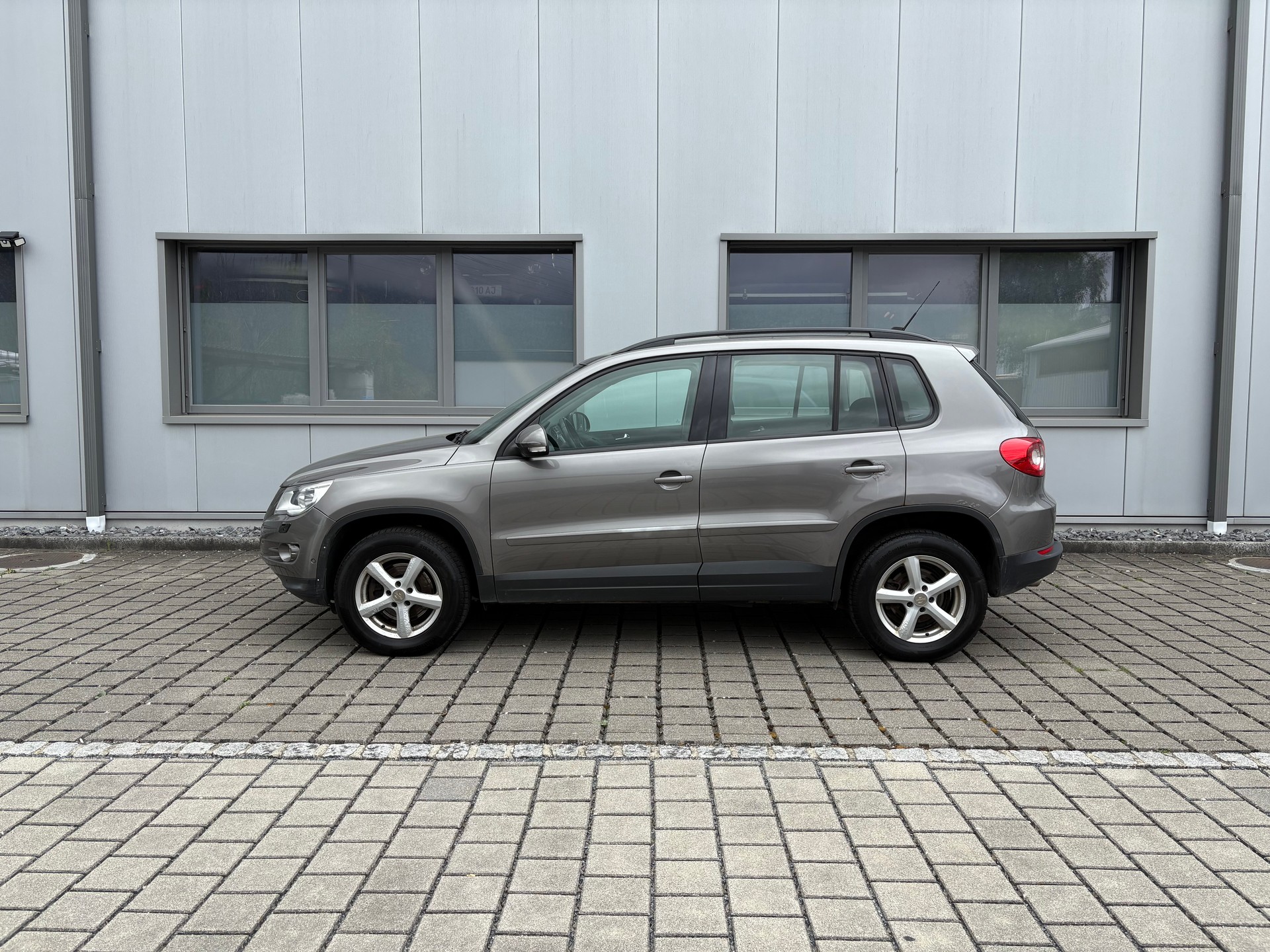 VW Tiguan 2.0 TSI Track&Field 4MOTION-image-10