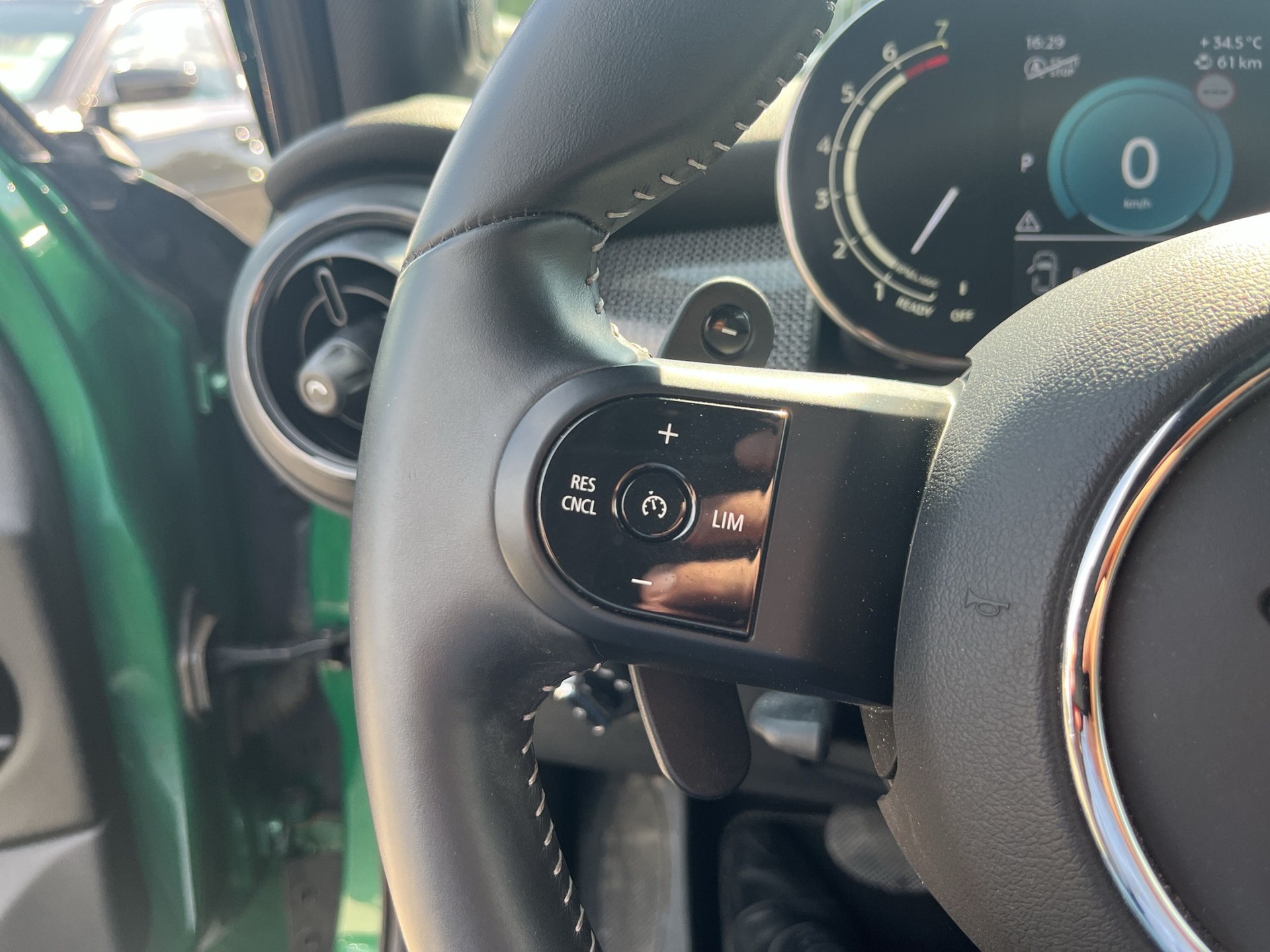 MINI Cooper S Trafalgar Edition Steptronic DKG-image-14