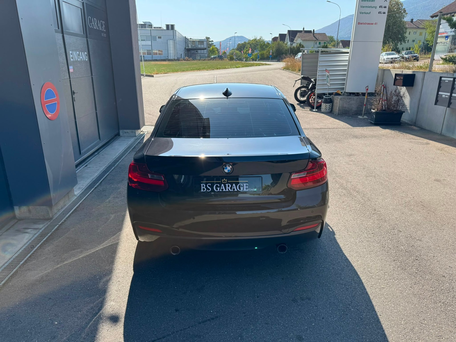 BMW M235i Steptronic-image-6