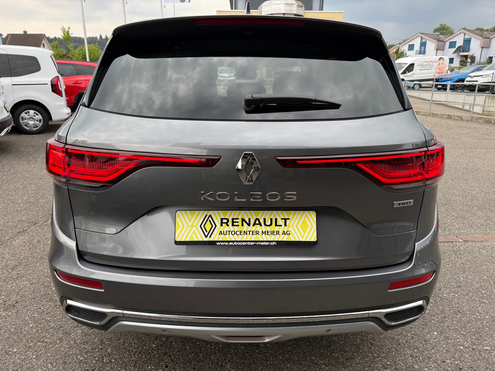 RENAULT Koleos 2.0 dCi Techno 4WD Xtronic CVT-image-4