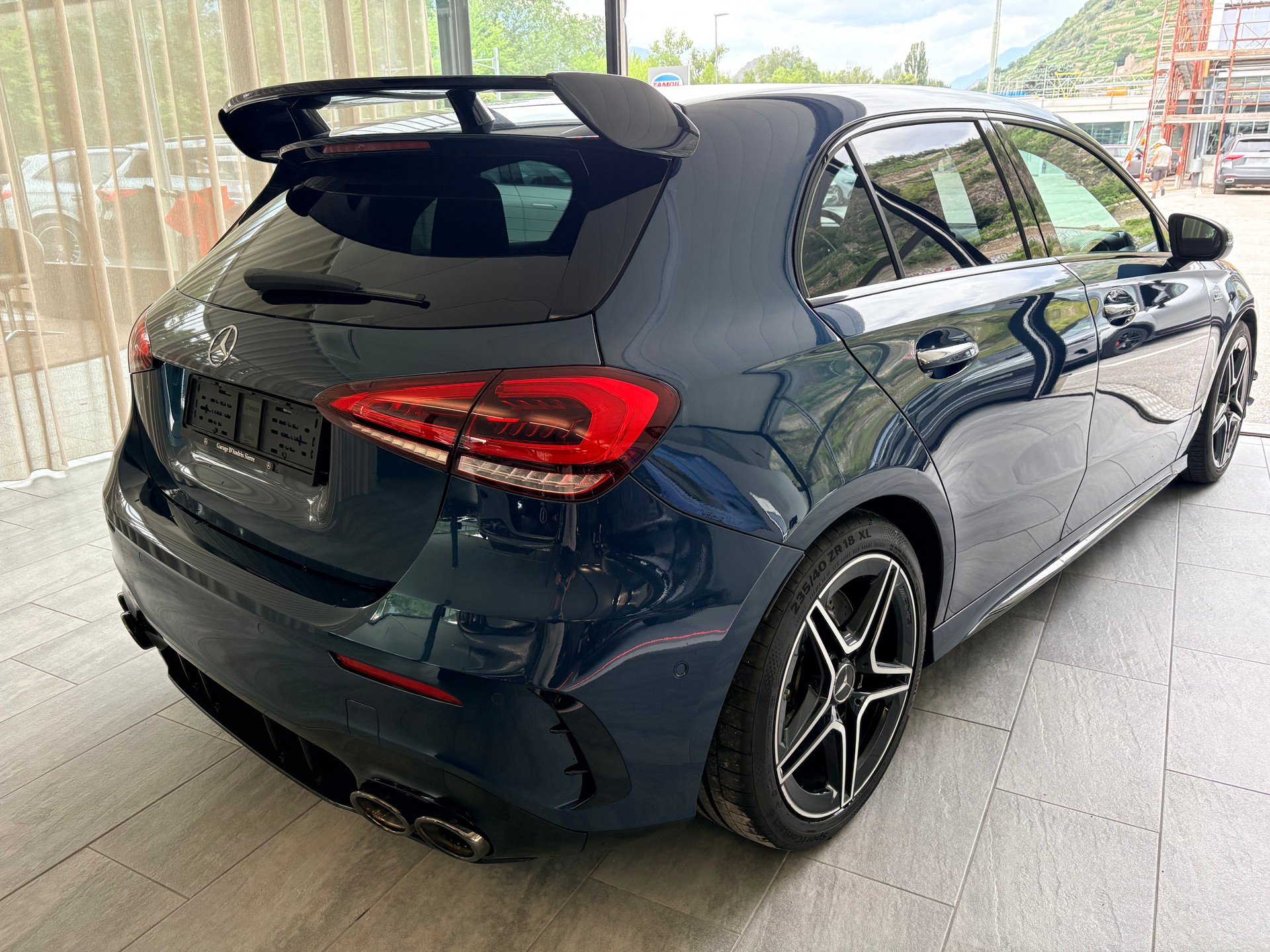 MERCEDES-BENZ A 35 AMG 4matic-image-6