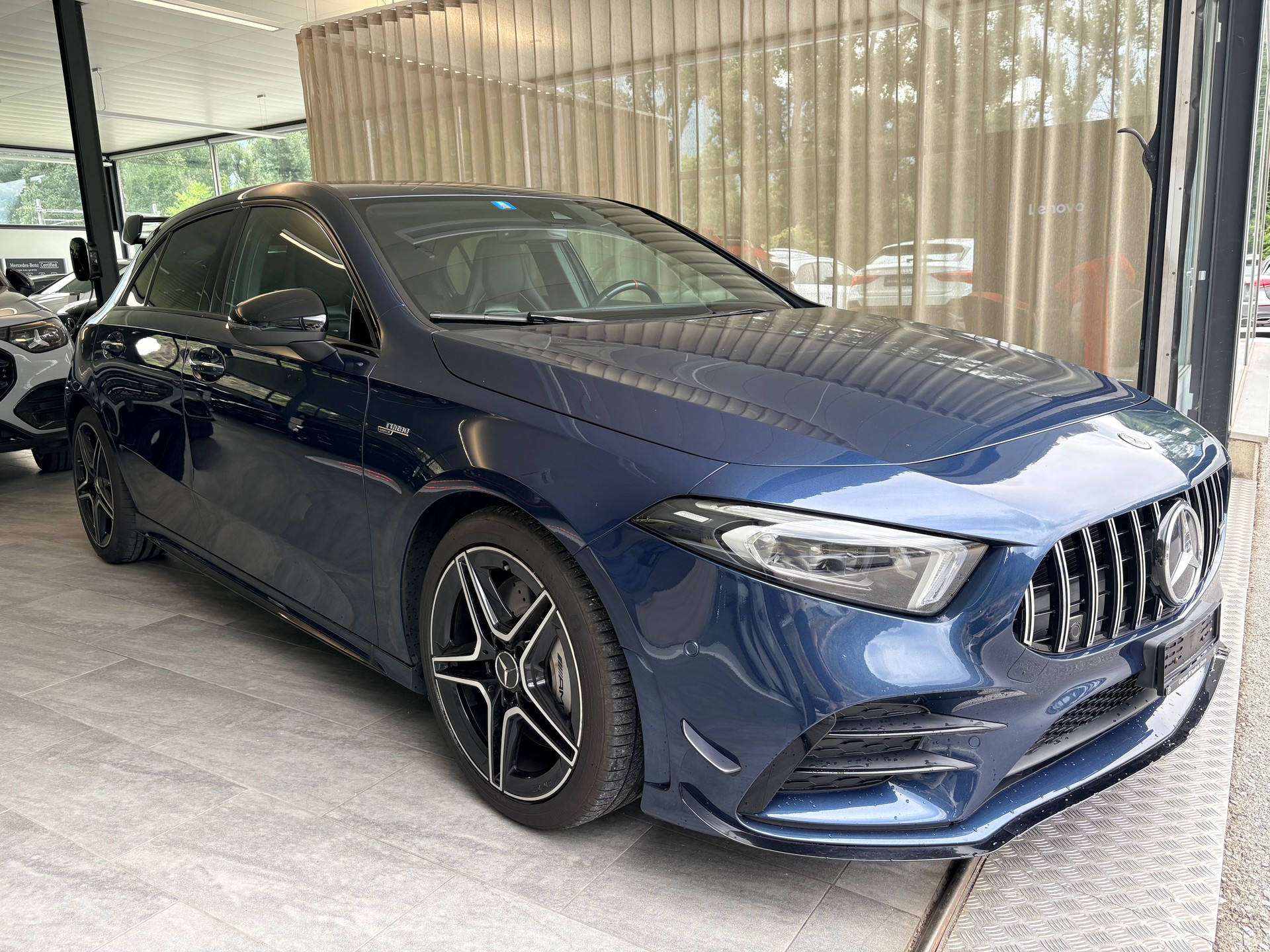 MERCEDES-BENZ A 35 AMG 4matic-image-1