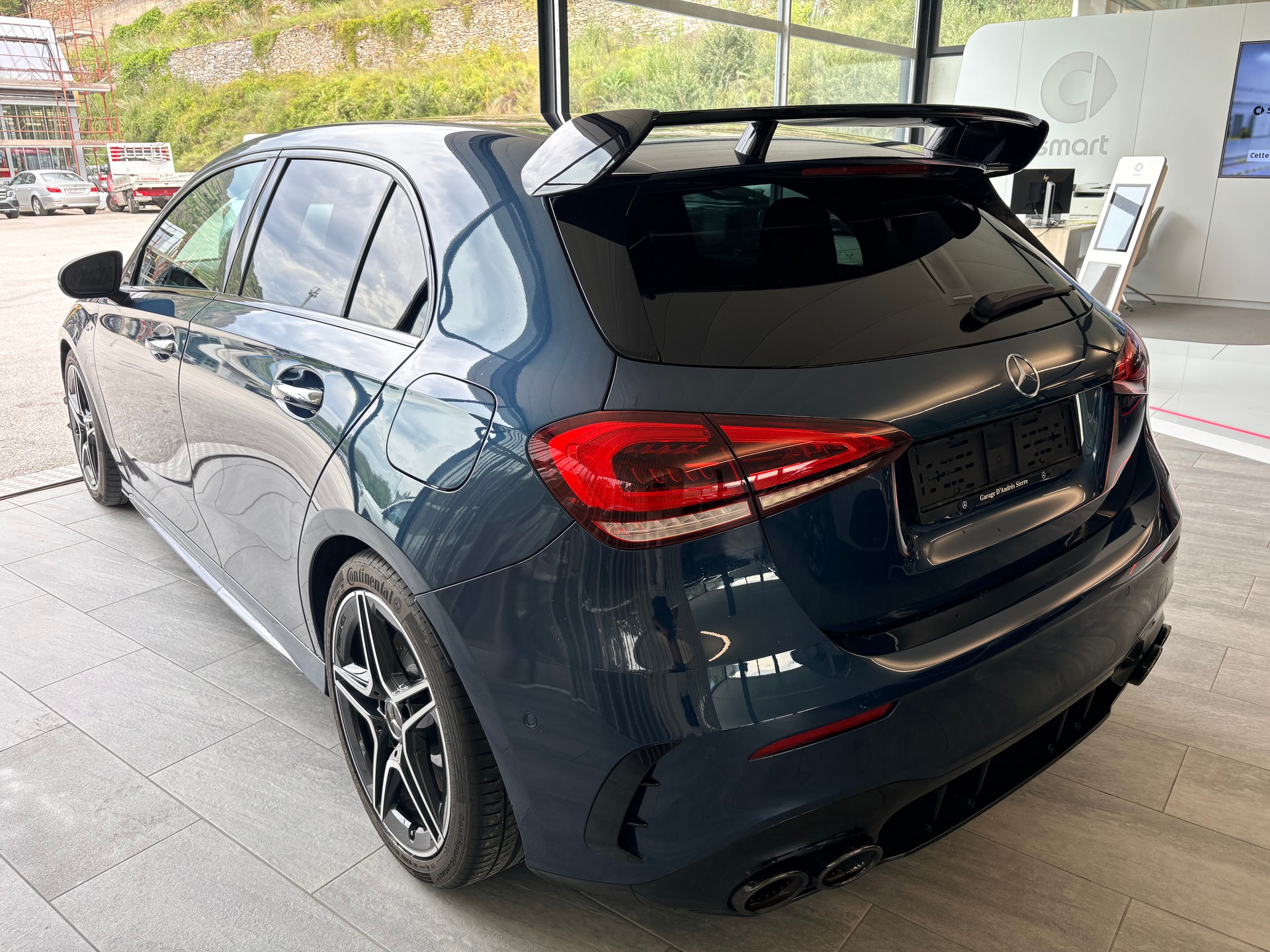 MERCEDES-BENZ A 35 AMG 4matic-image-5