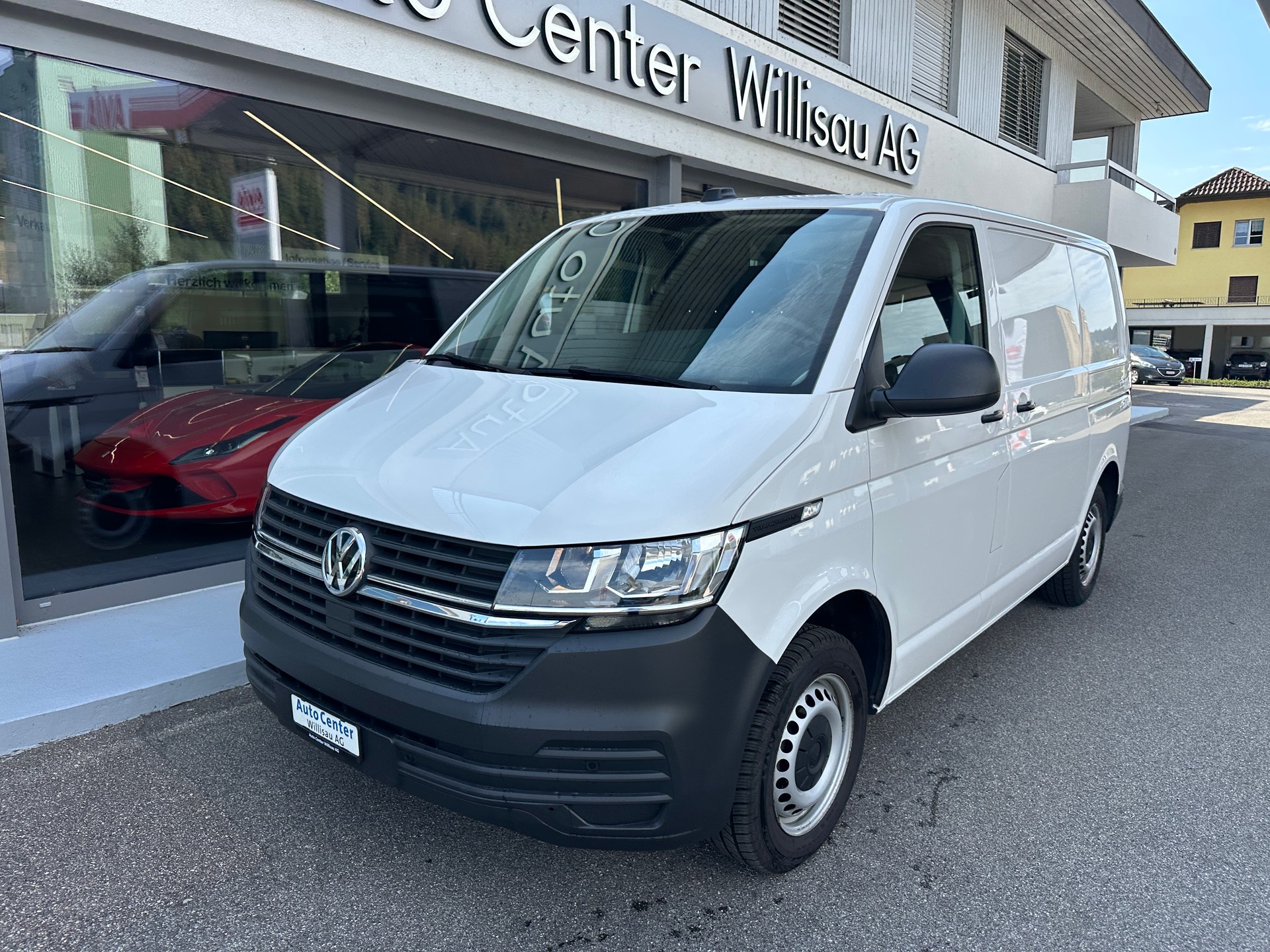 VW T6.1 2.0 TDI DSG-image-1