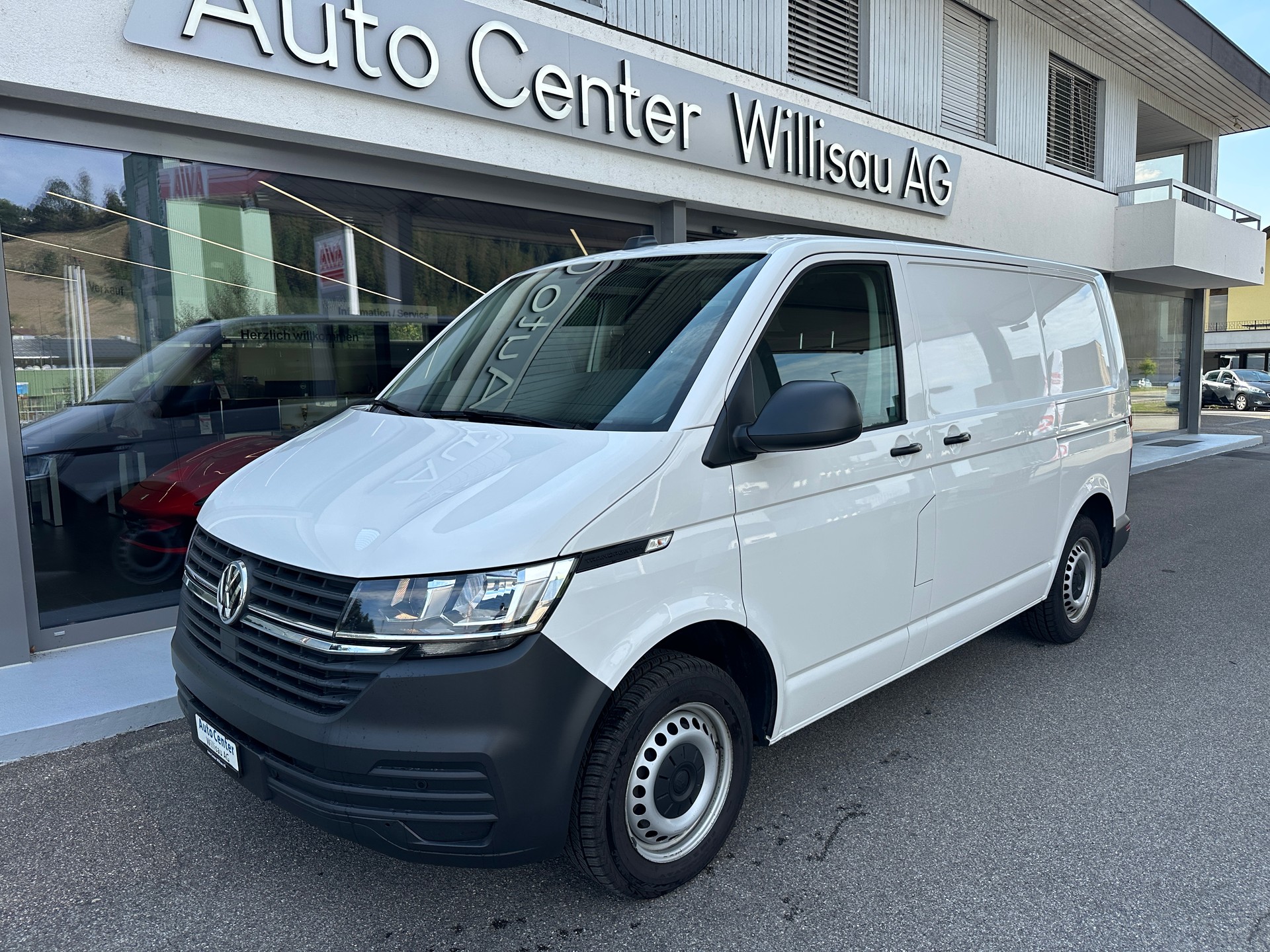 VW T6.1 2.0 TDI DSG-image-0