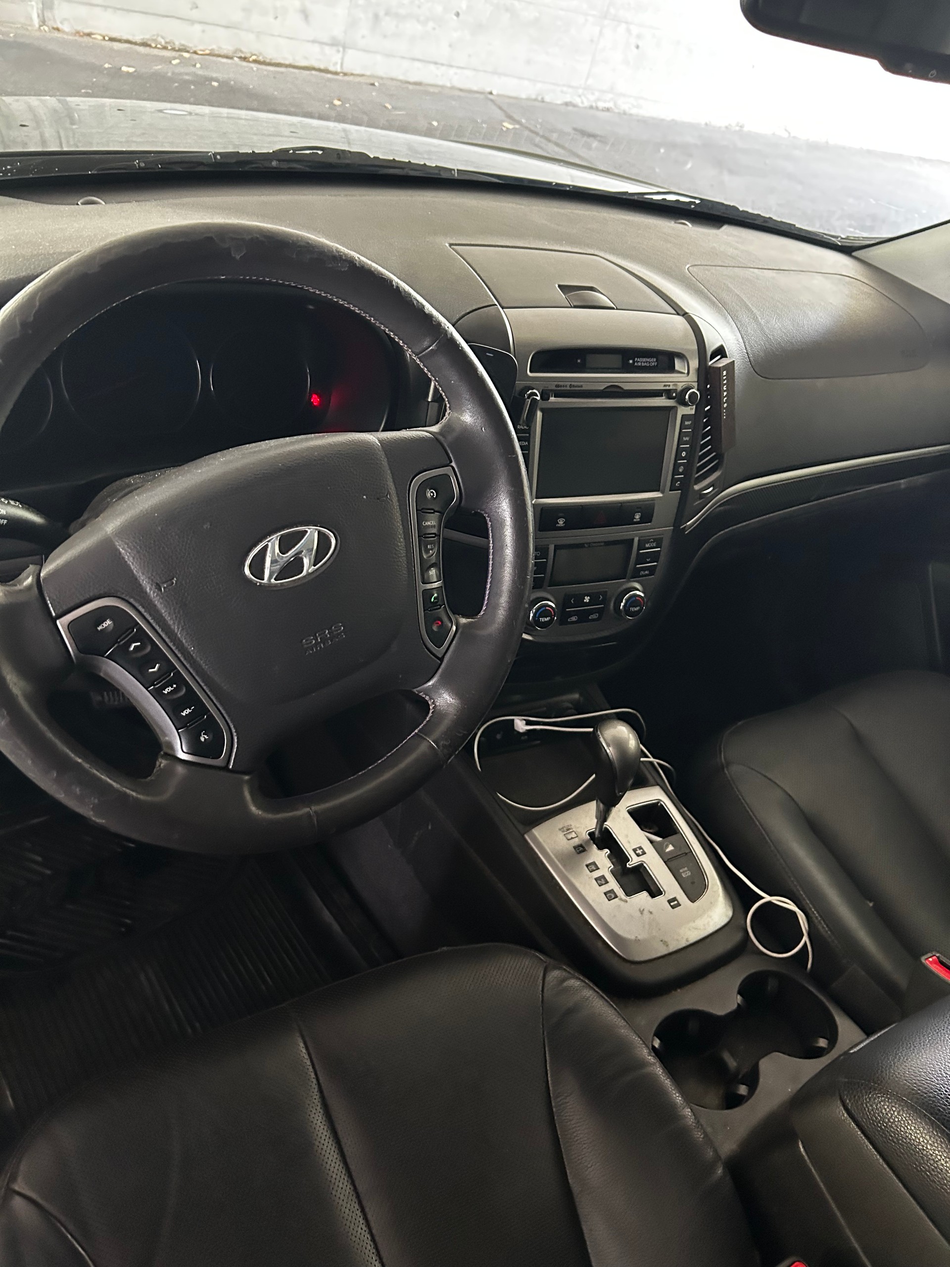 HYUNDAI 2.2 CRDi Premium-image-1