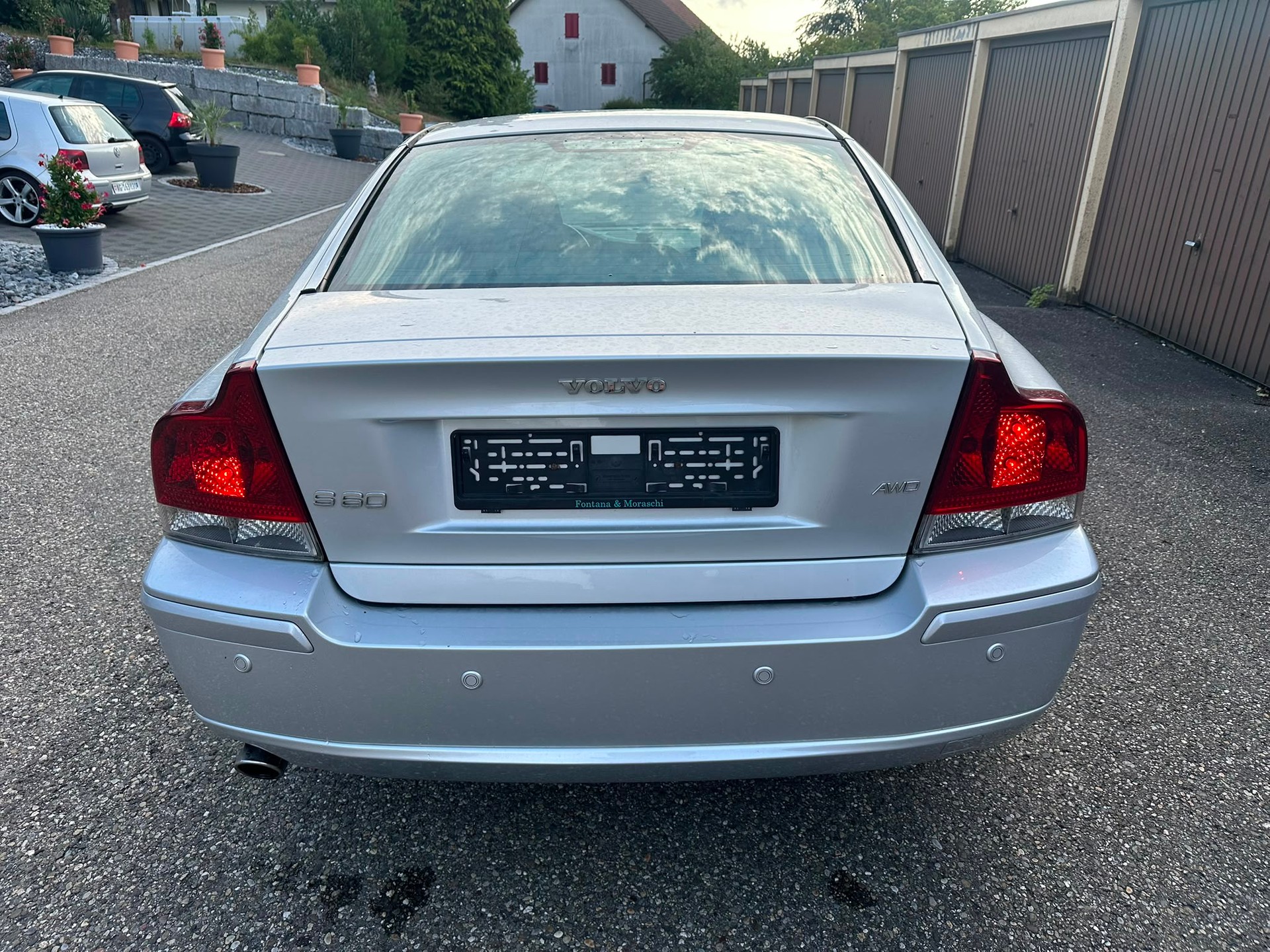 VOLVO S60 2.5T AWD Momentum-image-7
