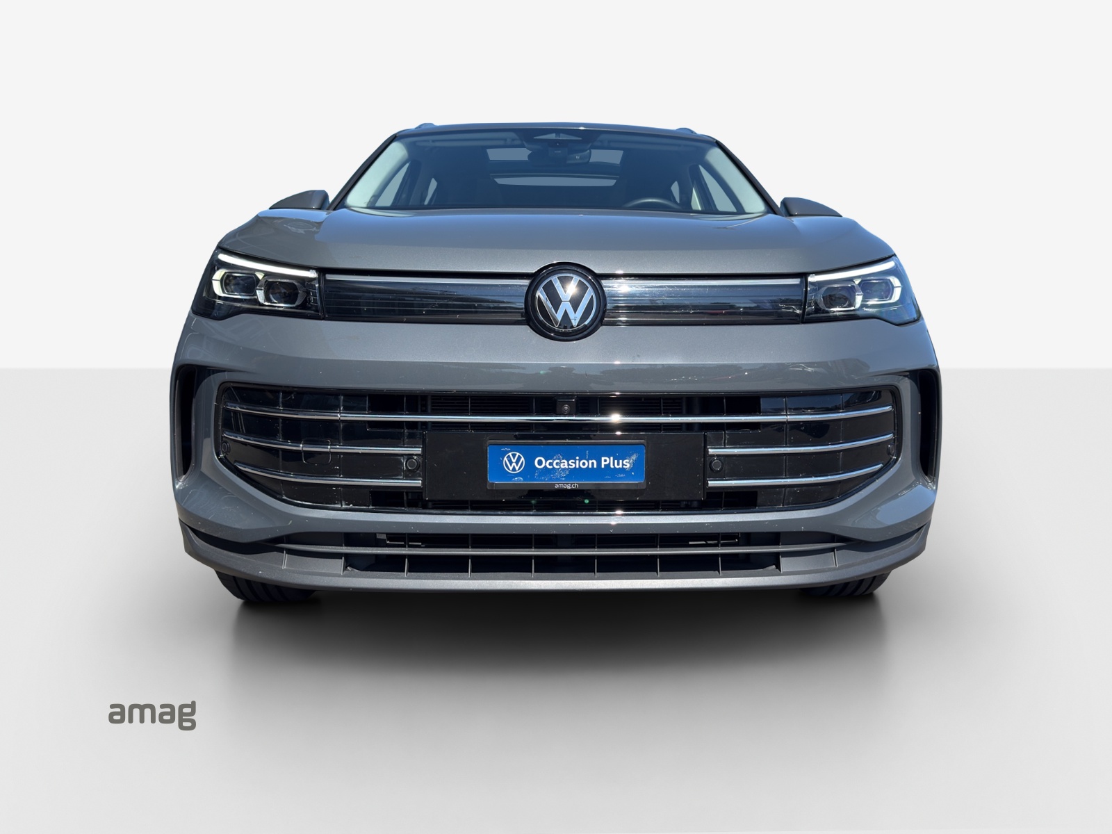 VW Tiguan 2.0 TSI DSG Elegance 4Motion-image-6