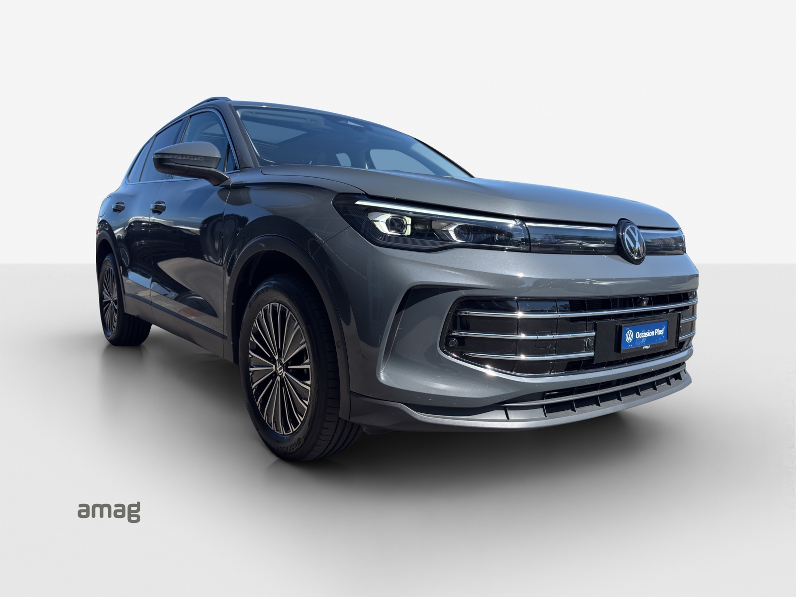 VW Tiguan 2.0 TSI DSG Elegance 4Motion-image-5