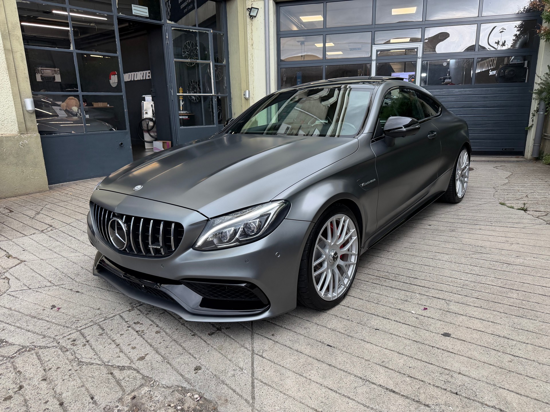 MERCEDES-BENZ C 63 S AMG Speedshift-image-0