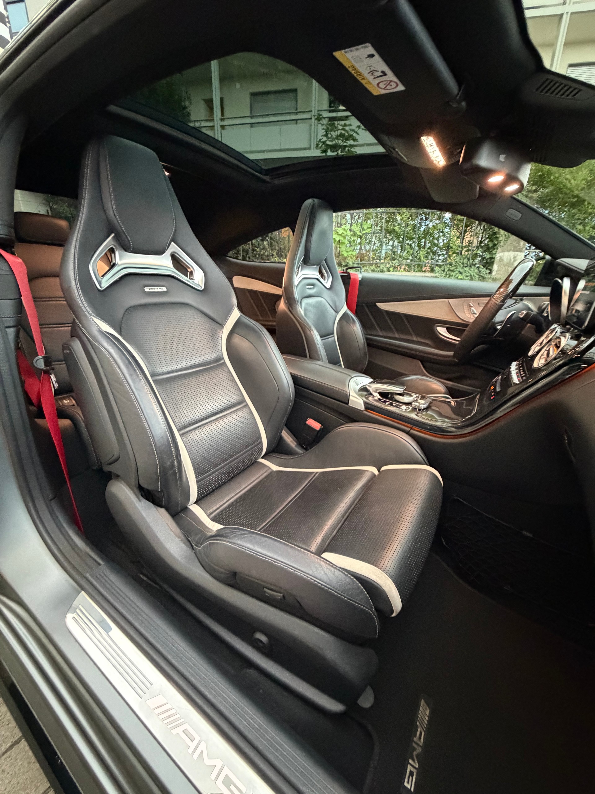 MERCEDES-BENZ C 63 S AMG Speedshift-image-7