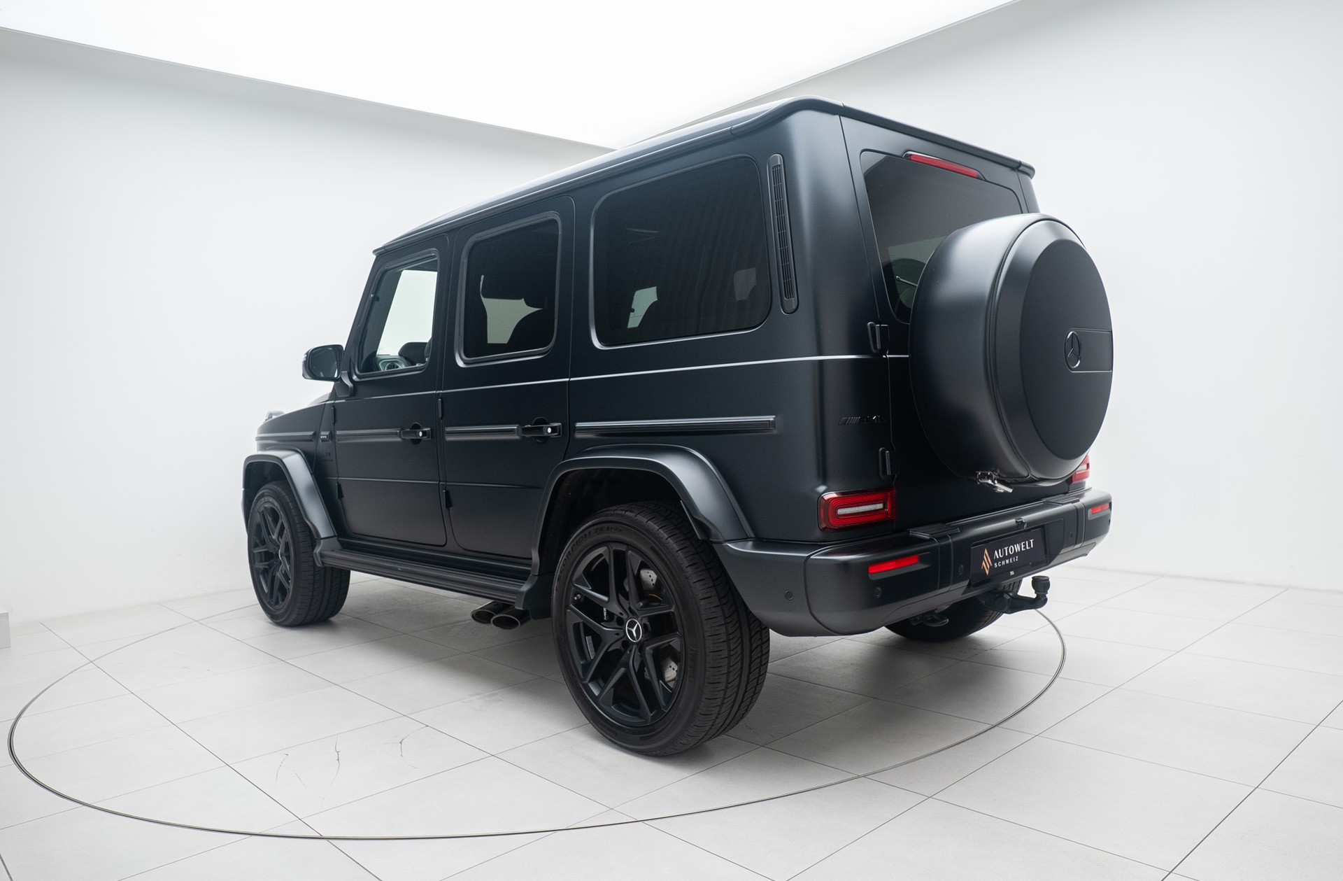 MERCEDES-BENZ G 63 AMG 9G-Tronic-image-2