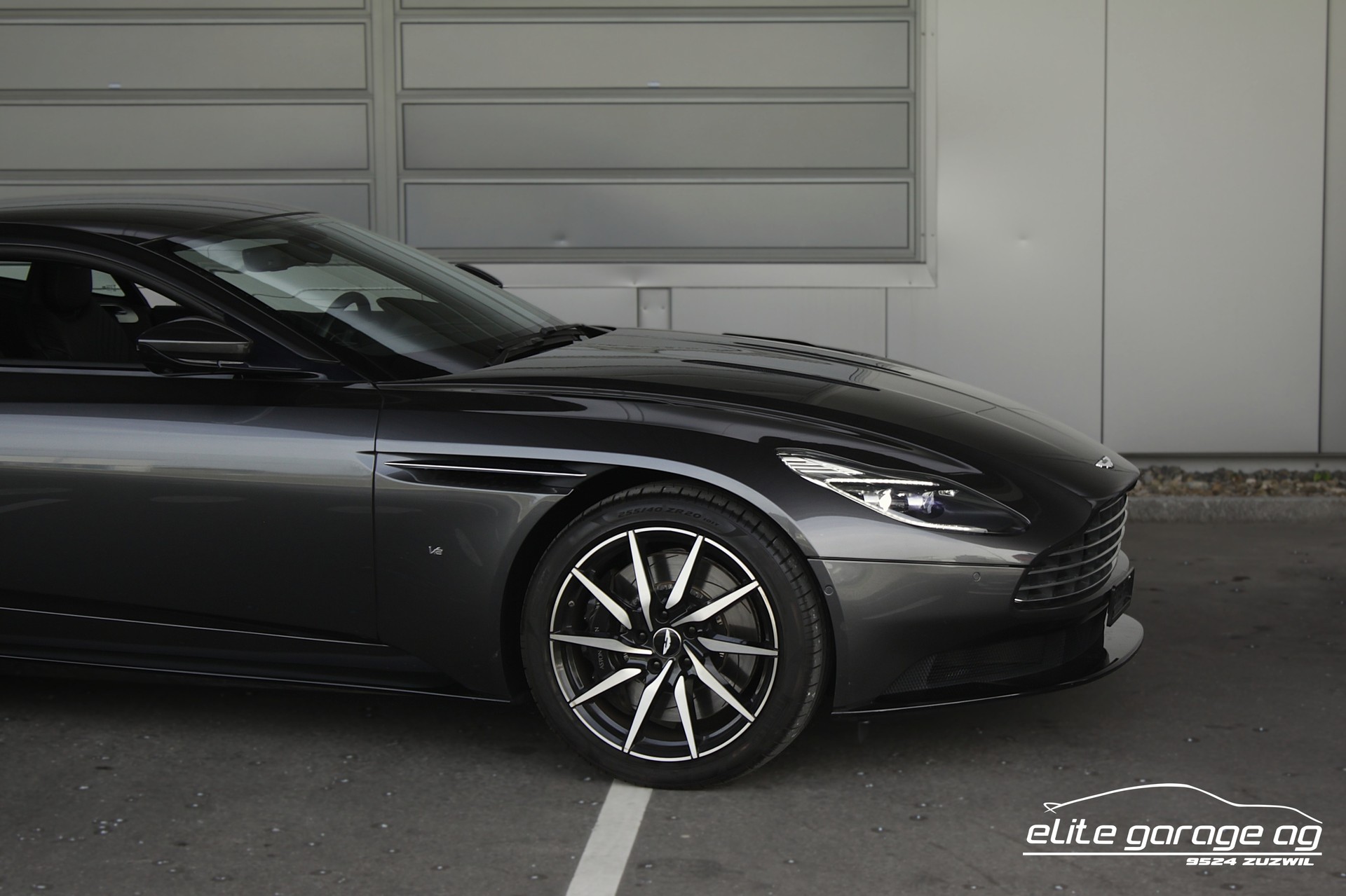 ASTON MARTIN DB11 V12 Touchtronic 3-image-8