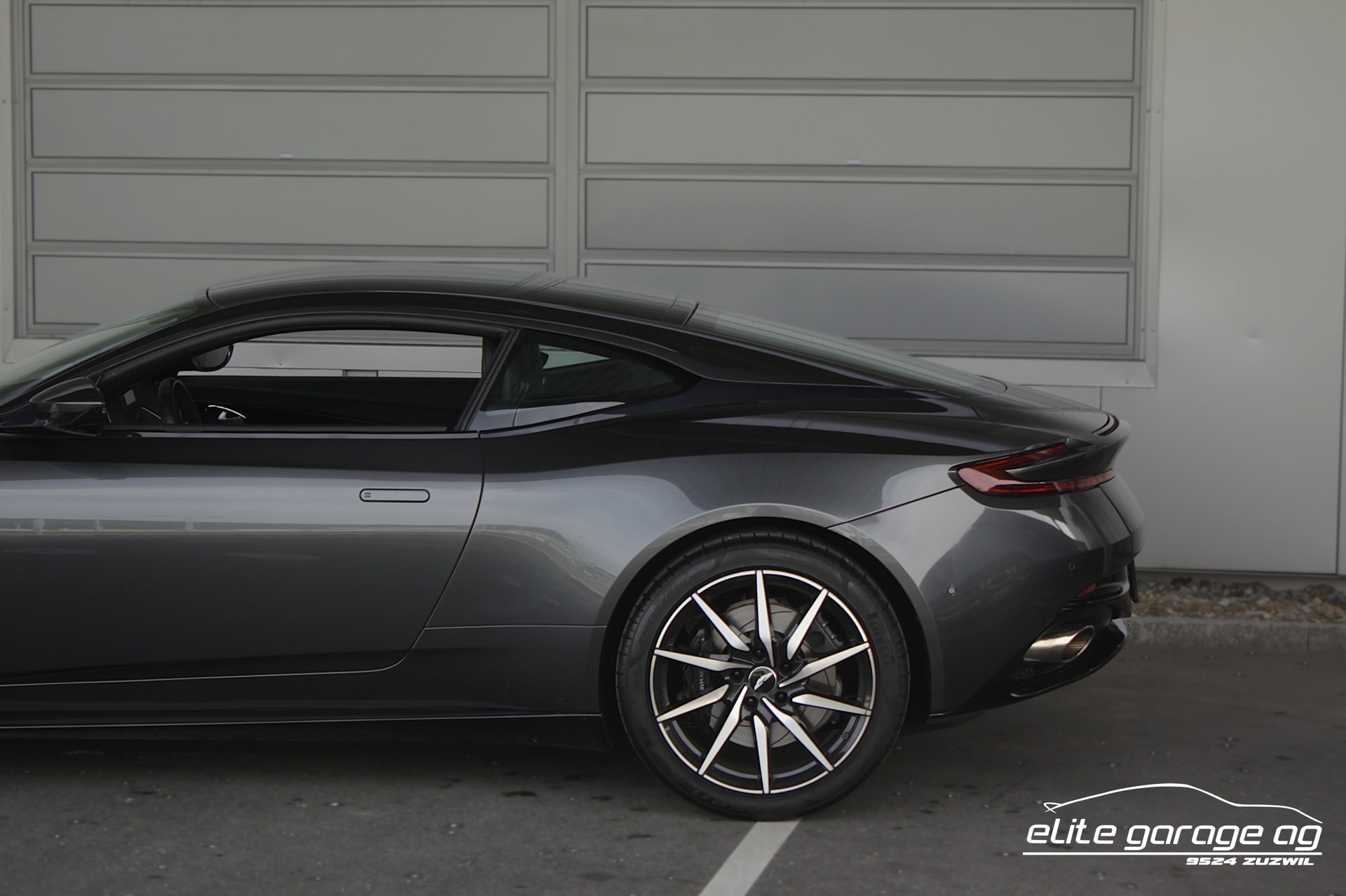 ASTON MARTIN DB11 V12 Touchtronic 3-image-12