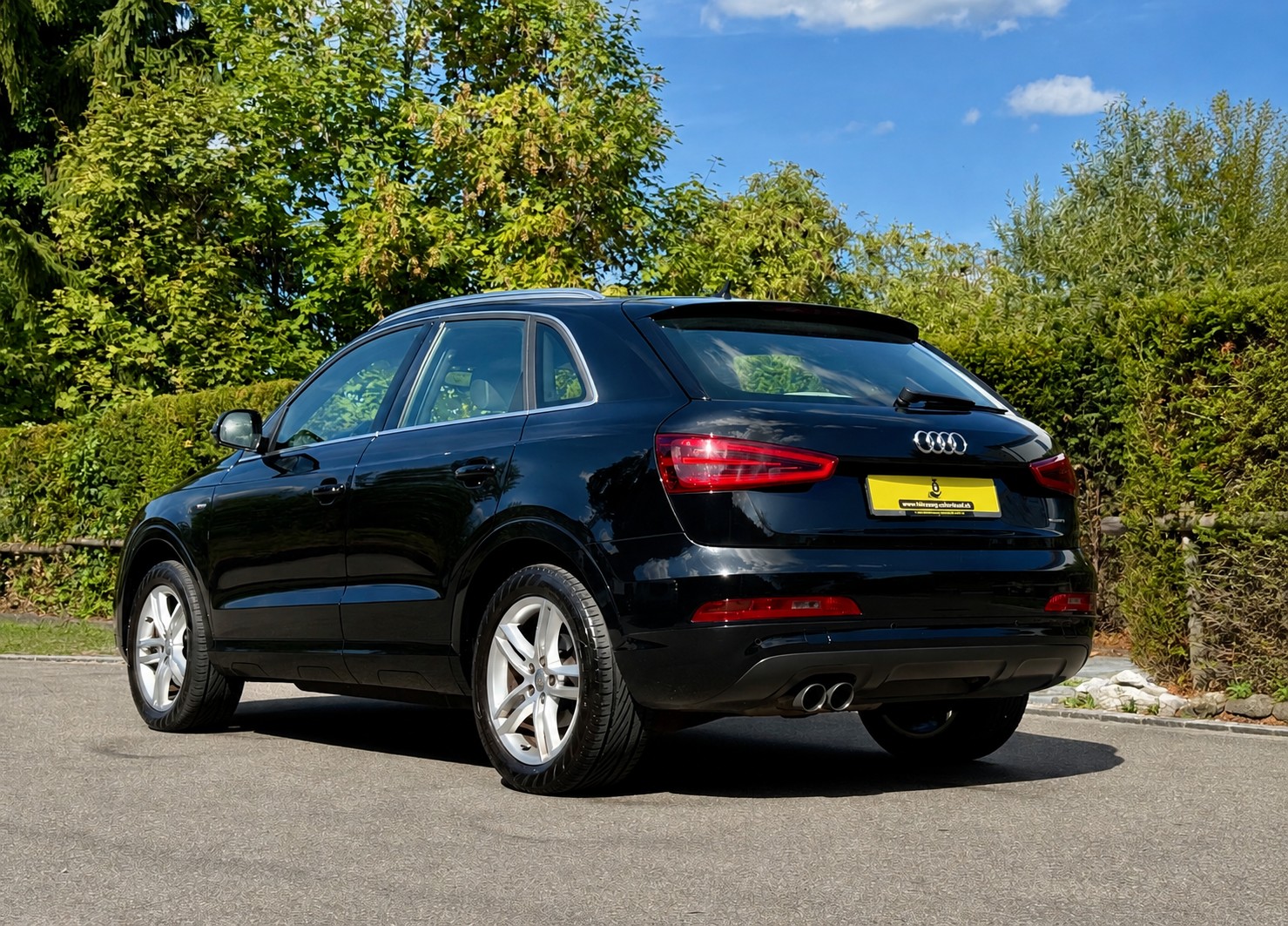 AUDI Q3 2.0 TFSI quattro S-tronic S line | Frisch ab MFK & Service | AHK | 8-fach-image-4