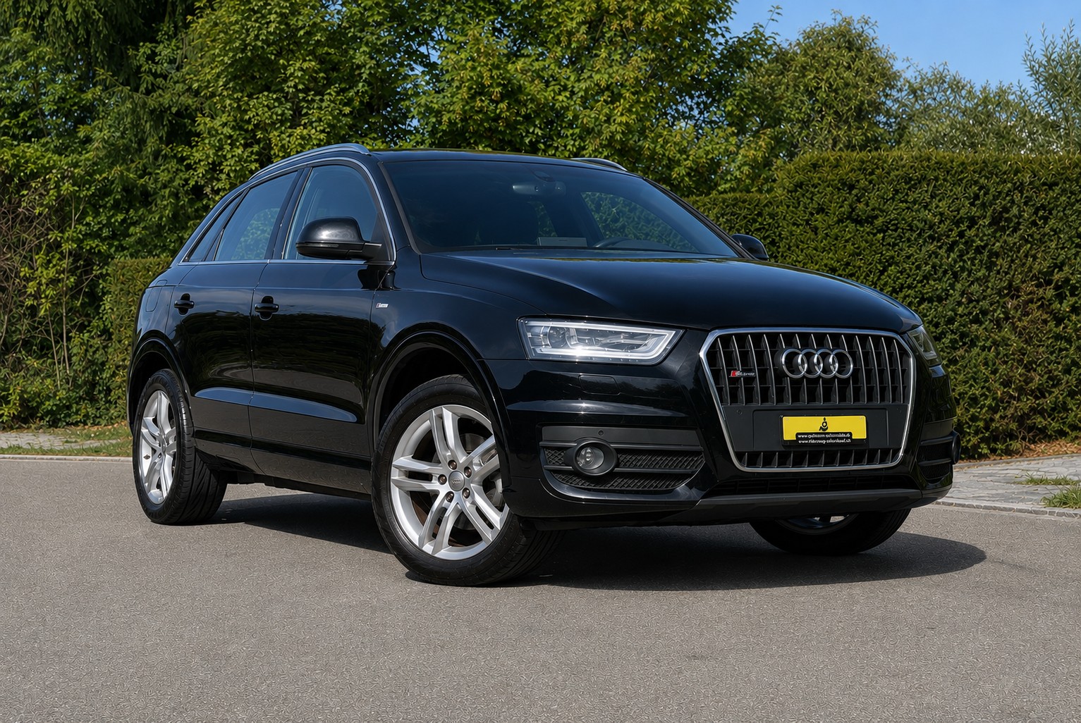 AUDI Q3 2.0 TFSI quattro S-tronic S line | Frisch ab MFK & Service | AHK | 8-fach-image-10