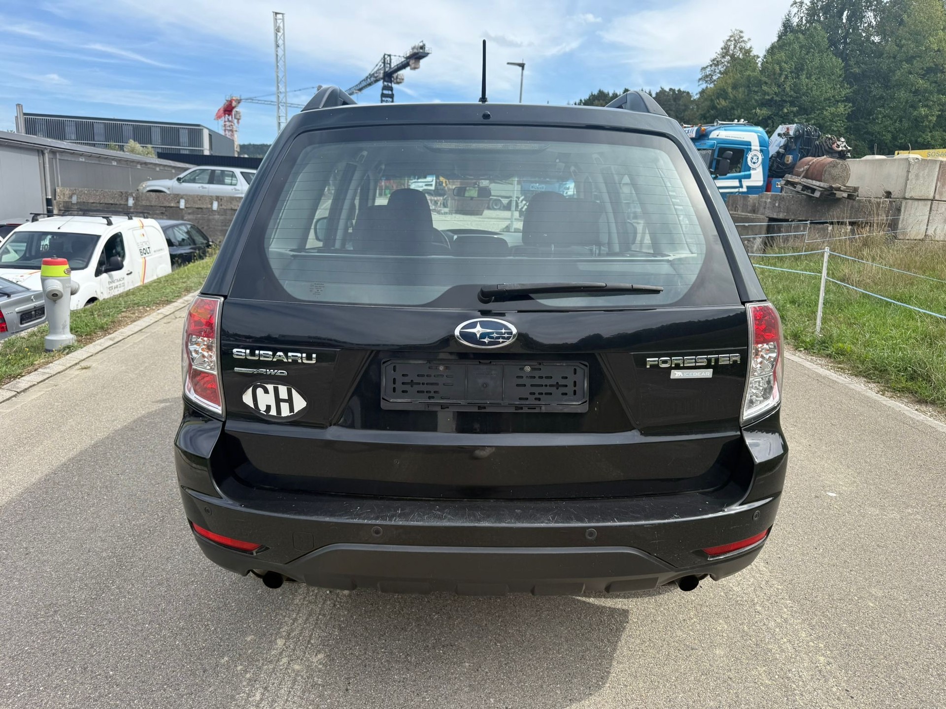 SUBARU Forester 2.0X Swiss Automatic-image-4