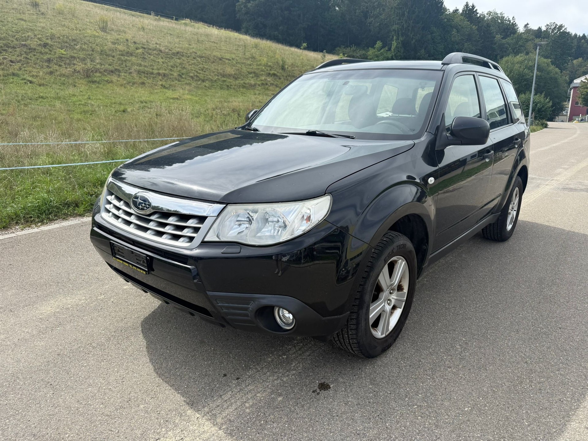SUBARU Forester 2.0X Swiss Automatic-image-2