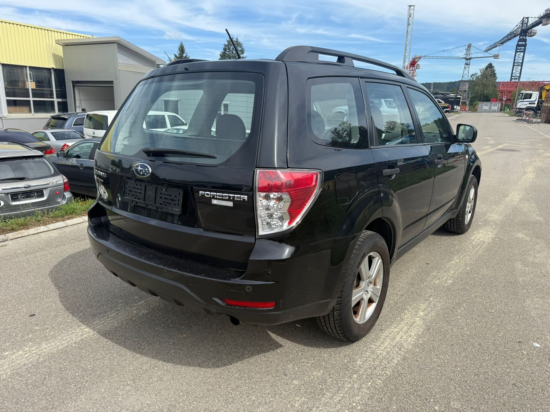 SUBARU Forester 2.0X Swiss Automatic-image-5