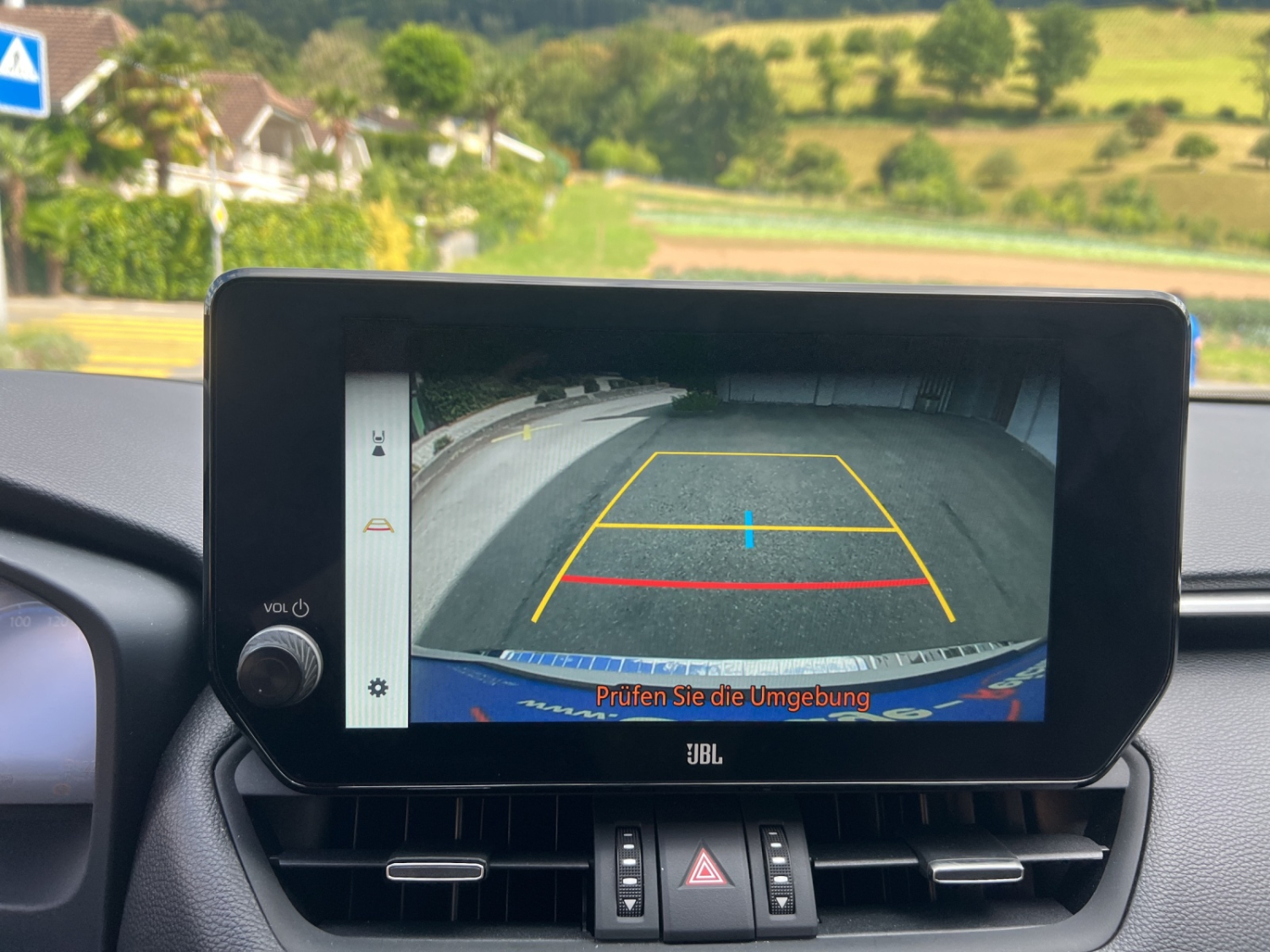 TOYOTA RAV4 2.5 Plug-In-Hybrid Platinum-image-14
