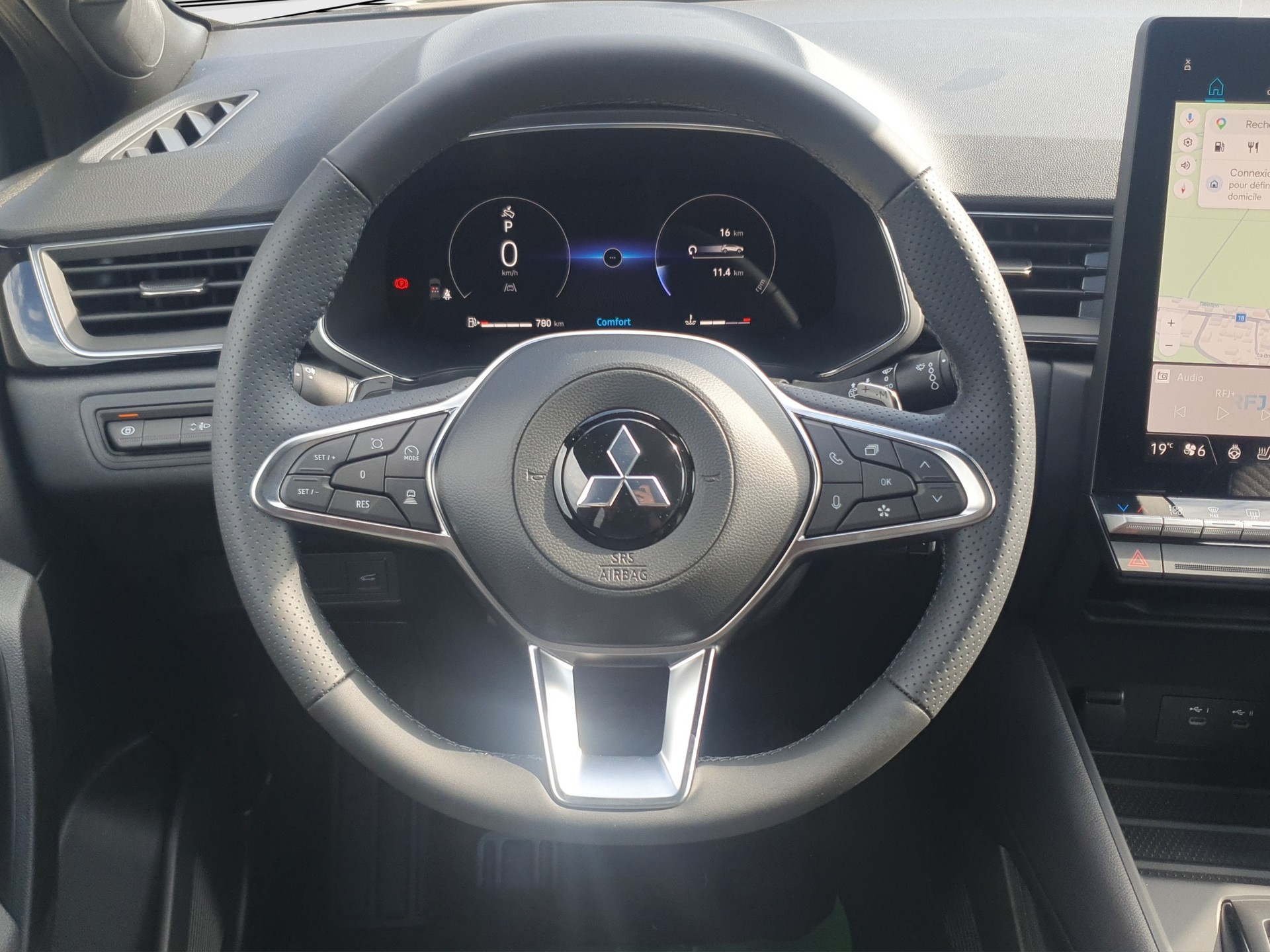 MITSUBISHI Grandis 1.3 MH ALL-NEW Intense Auto.-image-9