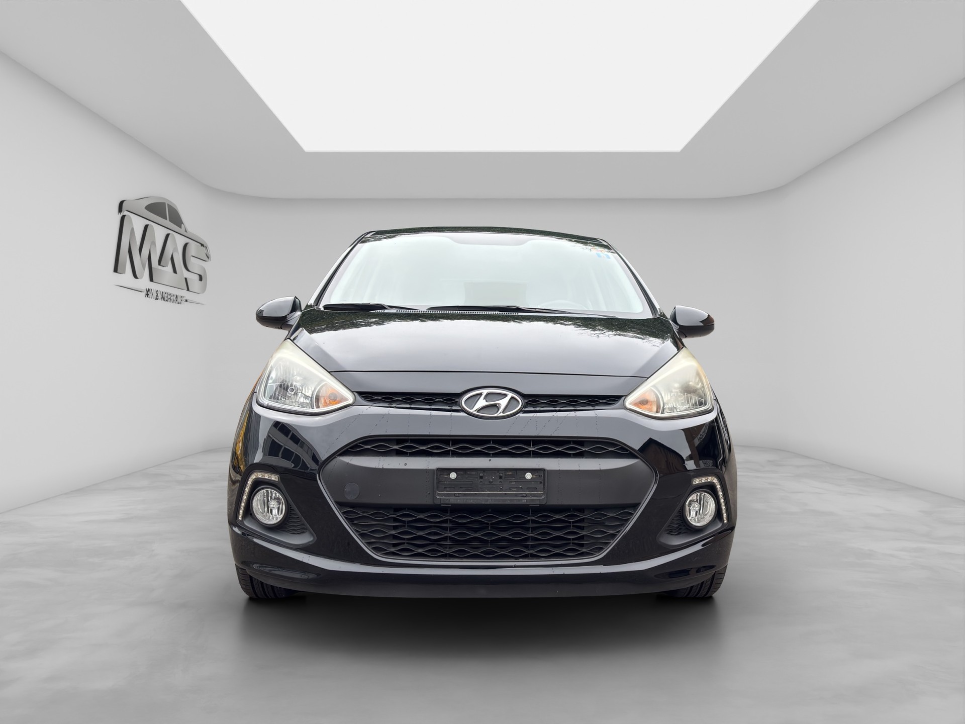 HYUNDAI i10 1.2 Style Automatic-image-1