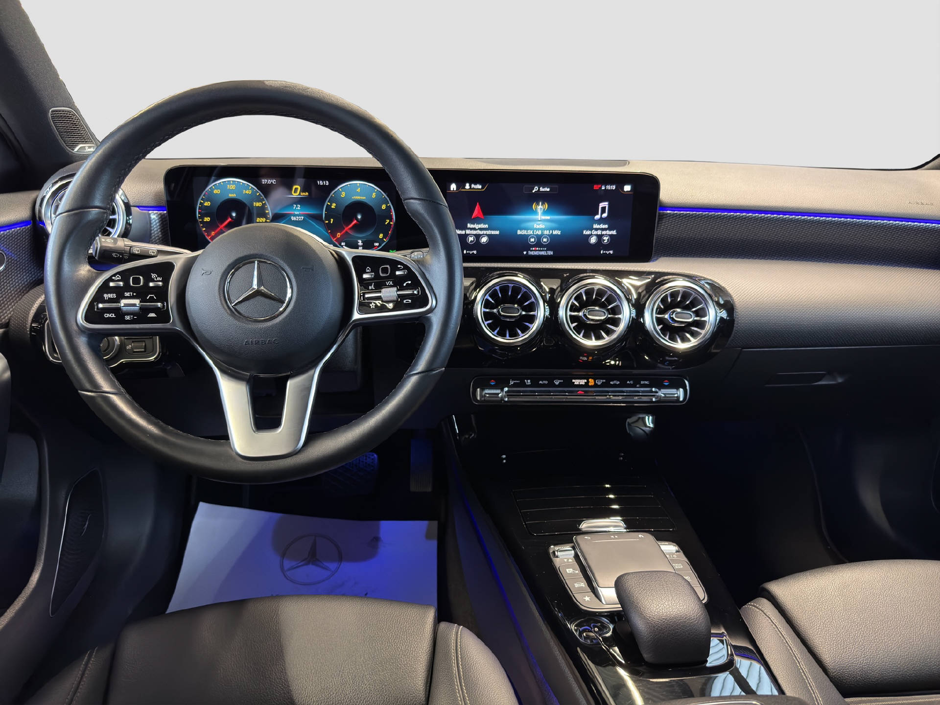 MERCEDES-BENZ A 180 Night Star-image-7