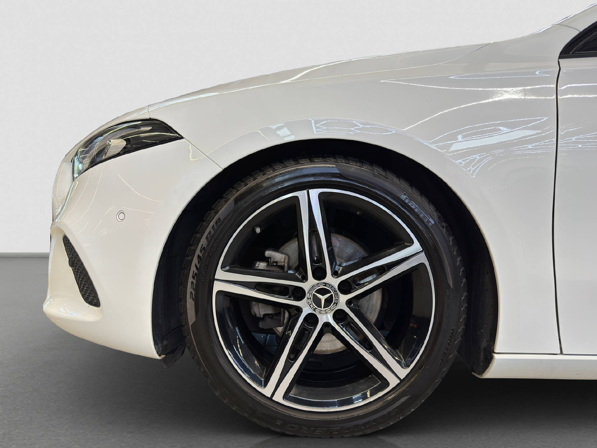 MERCEDES-BENZ A 180 Night Star-image-5